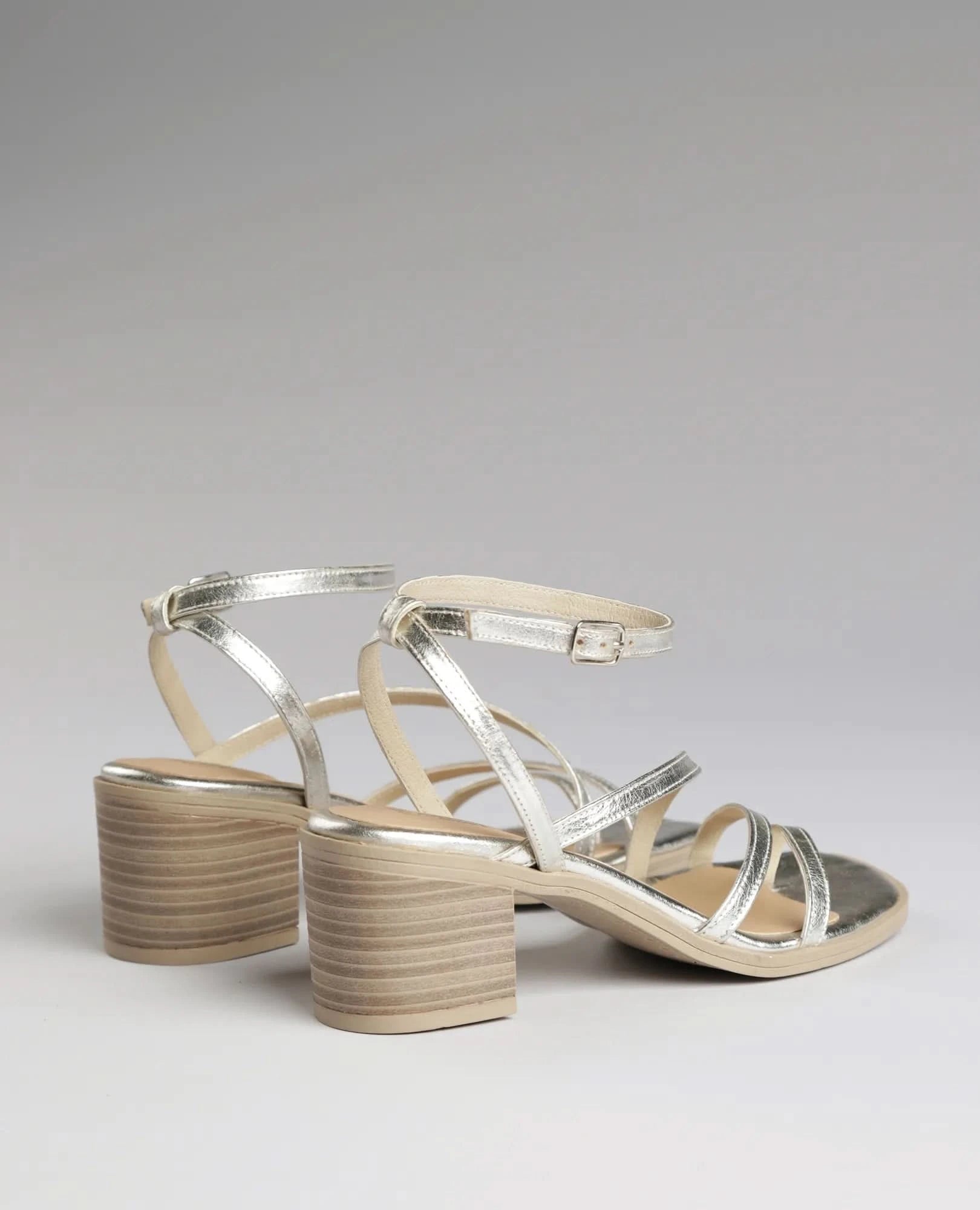 סנדלי עקב- ביאטריס - B Unique