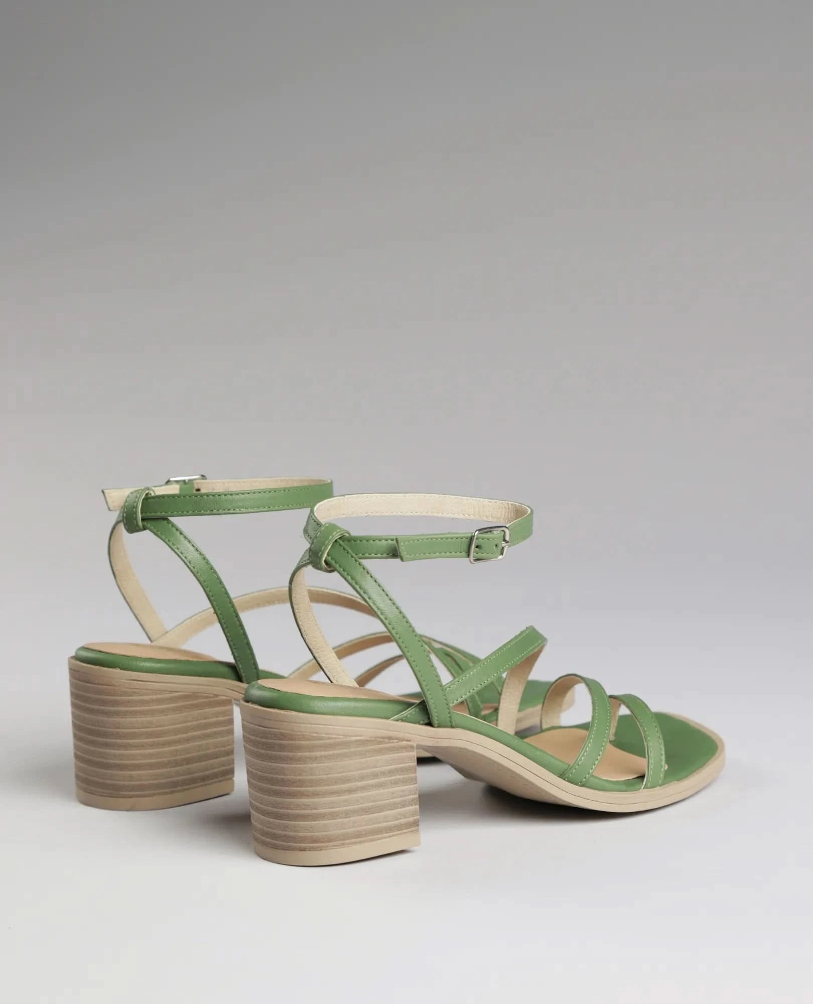 סנדלי עקב- ביאטריס - B Unique