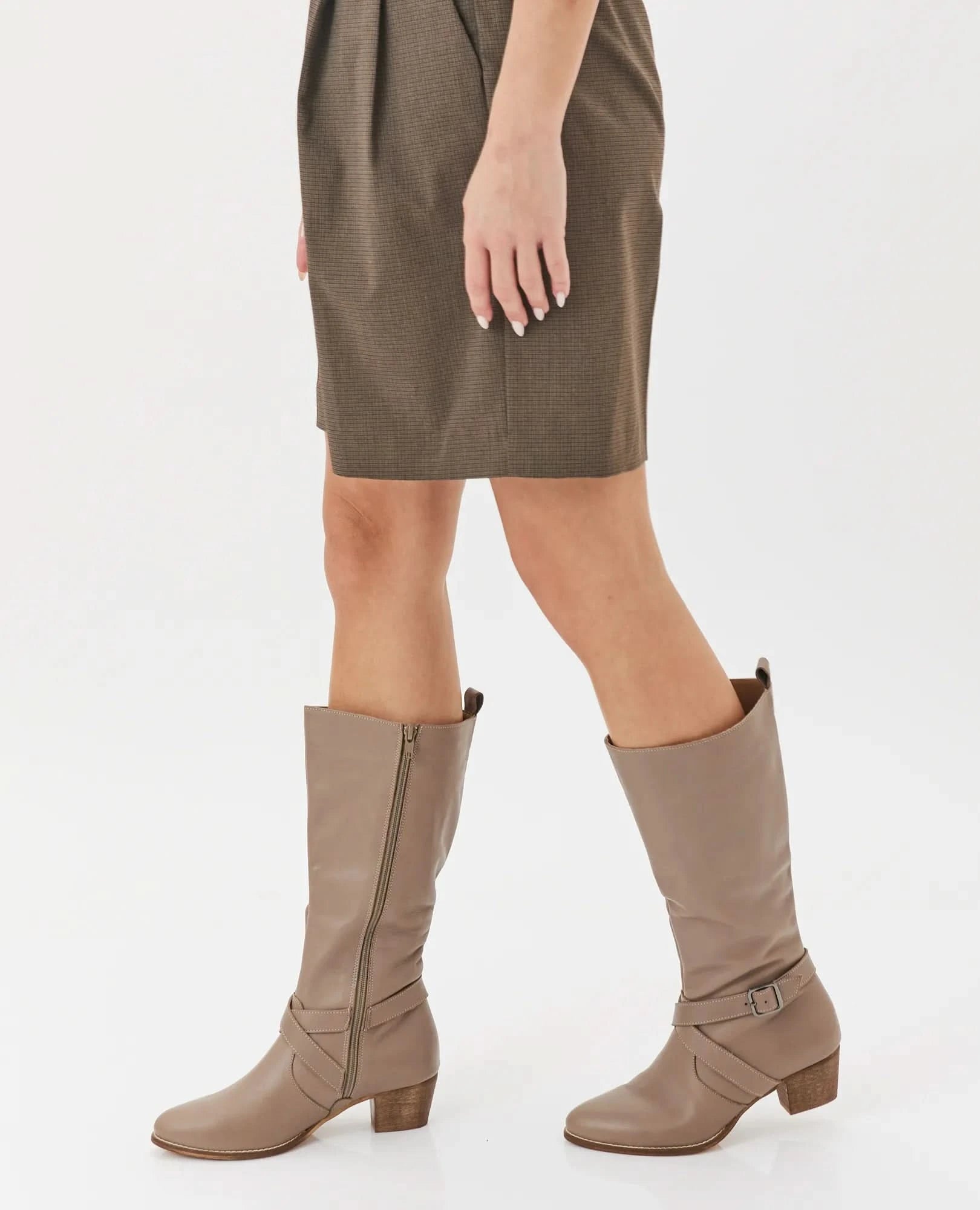 מגפי עקב לנשים דגם גייל | מגפונים לנשים מעור איכותי- בי יוניק