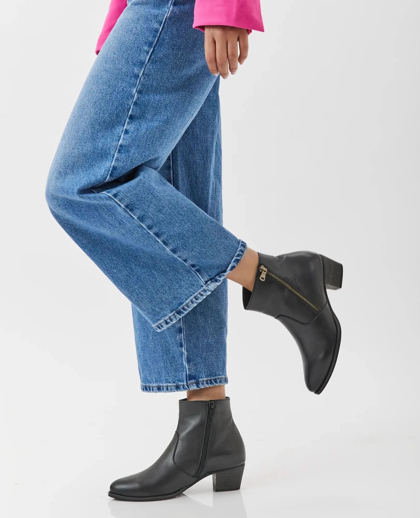 מגפוני עקב לנשים דגם זיו | מגפונים לנשים מעור- בי יוניק