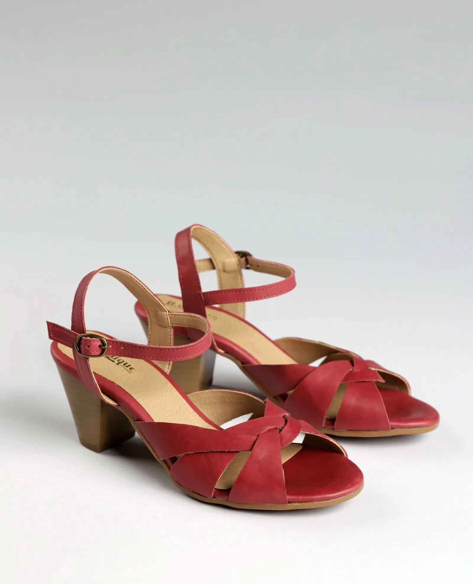 סנדל עקב- סיביל - B Unique