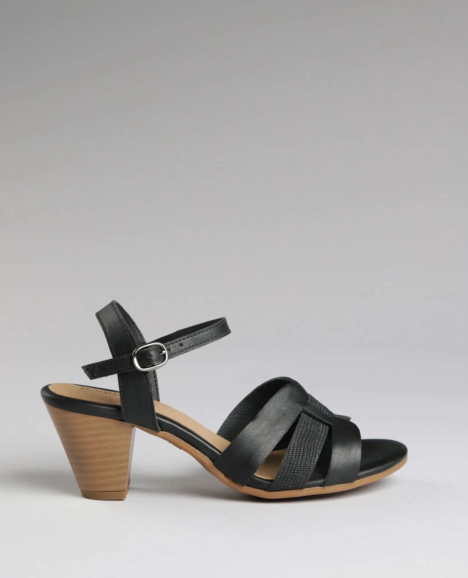 סנדלי עקב - סיגורני - B Unique