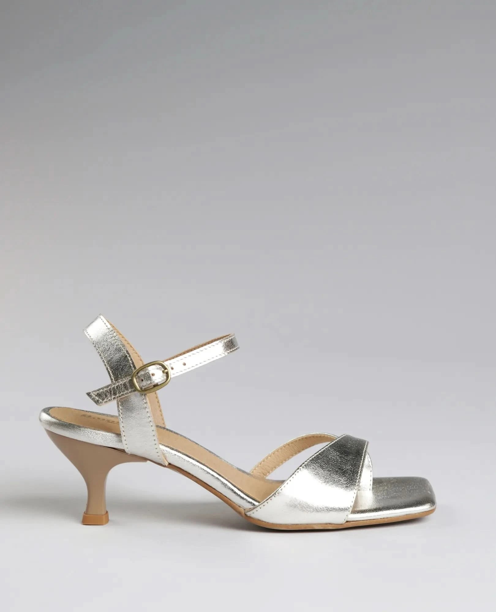 סנדלי עקב - קייט - B Unique - סנדלי עקב