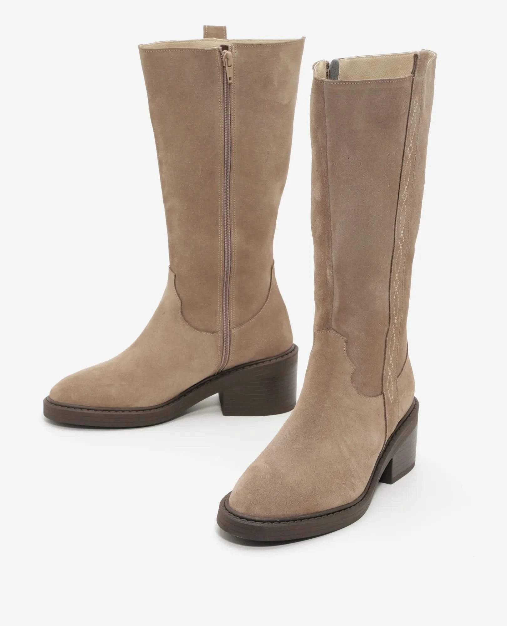 מגפיים קלאסיים מעור זמש איכותי דגם פאולה | מגפיים לנשים בי יוניק