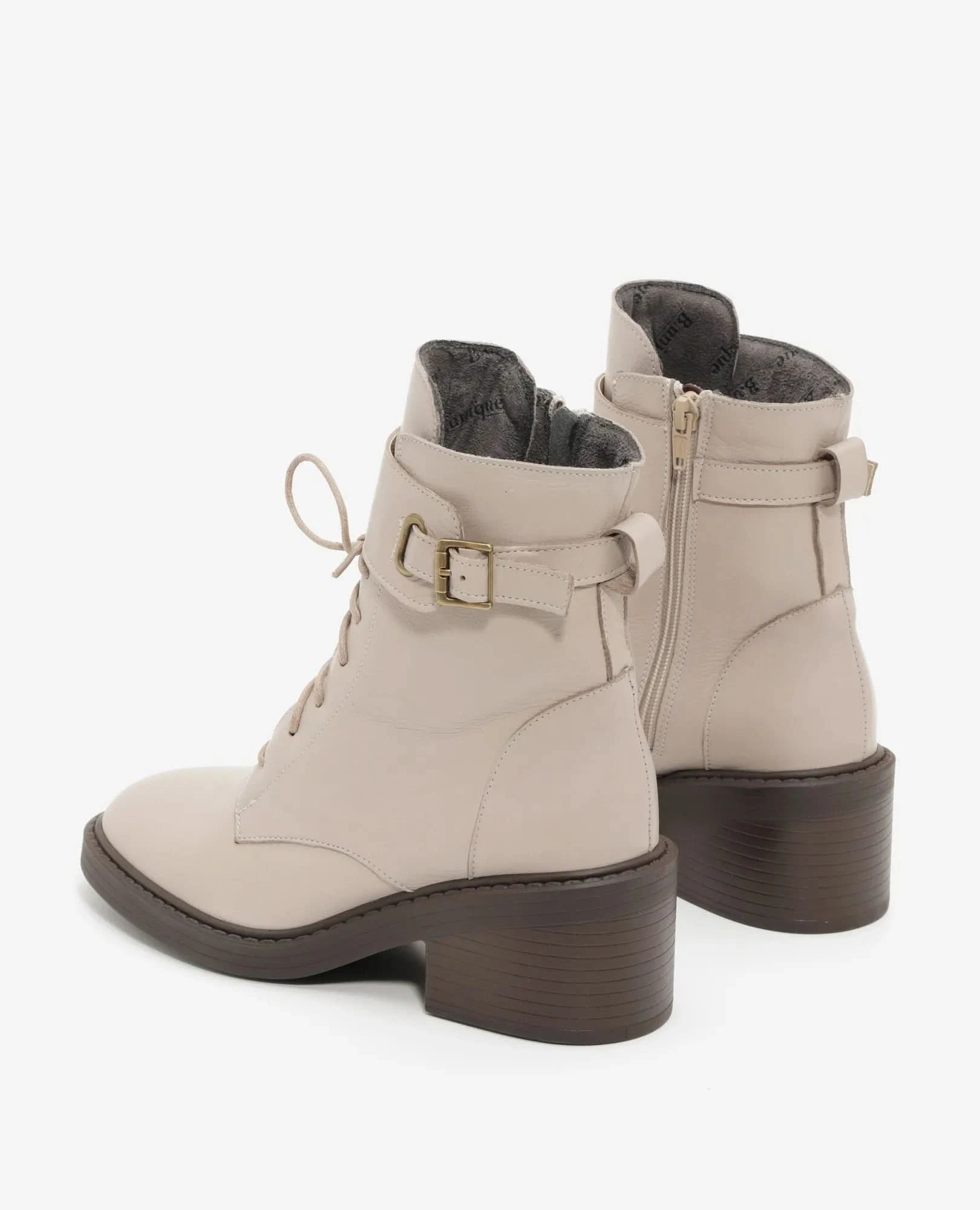 מגפונים עם שרוכים מעור איכותי דגם אריאל | מגפונים לנשים- בי יוניק