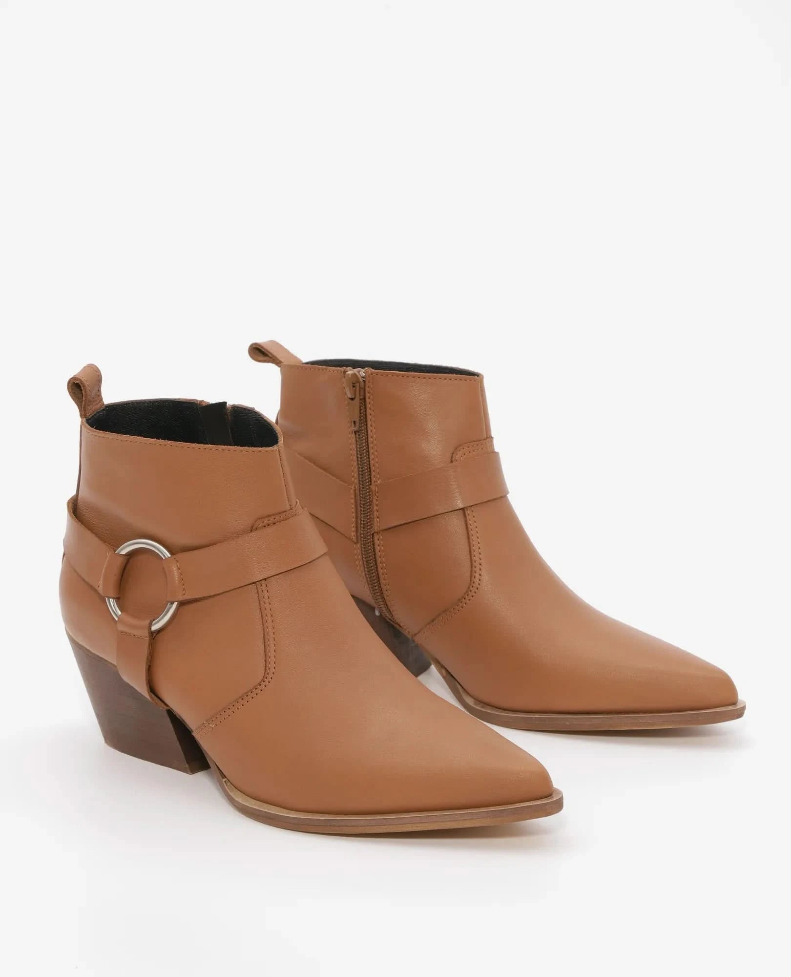 מגפוני עור בסגנון בוקרים דגם סופיה | מגפונים לנשים בי יוניק