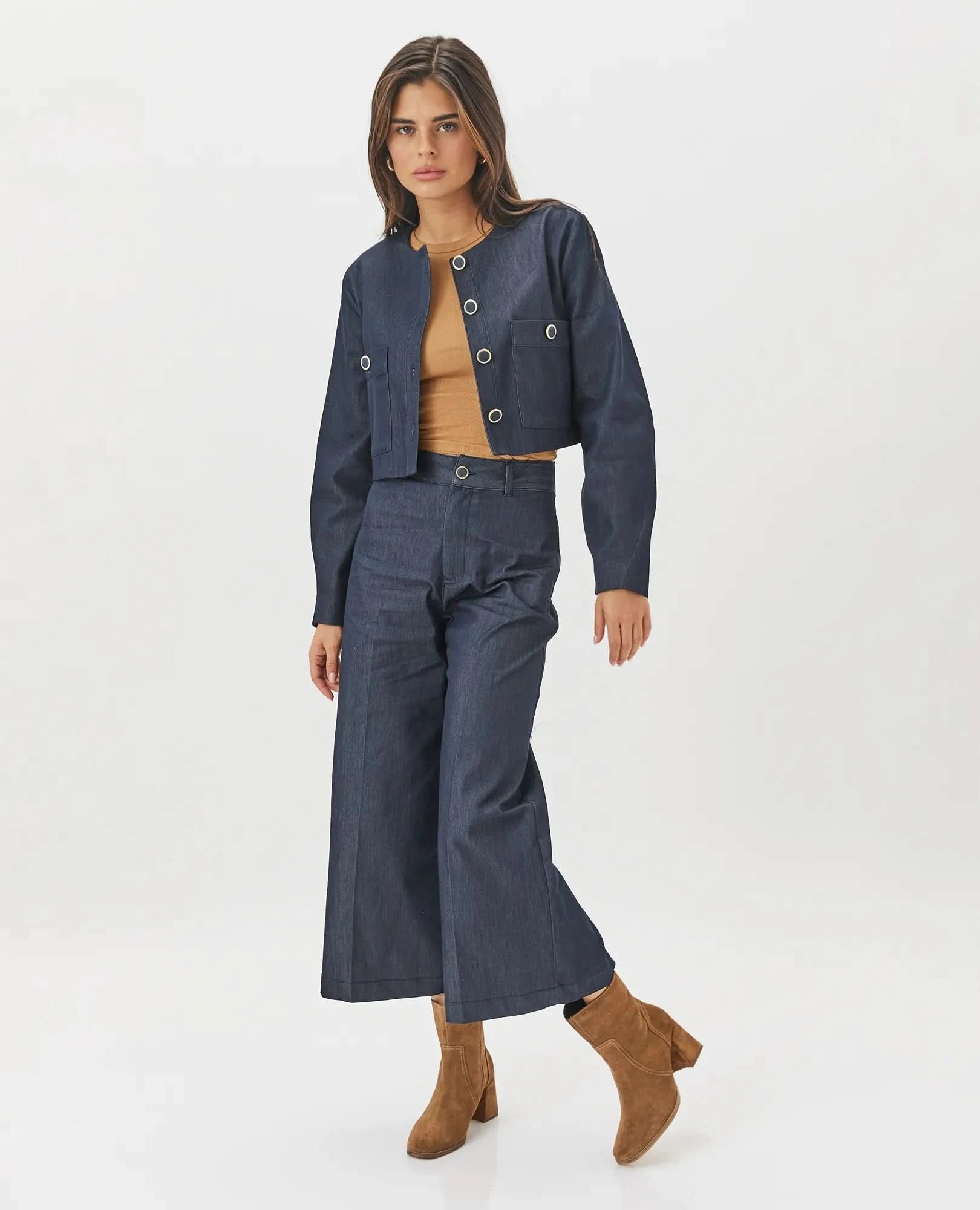 מגפוני עקב מעור זמש איכותי דגם בריטני | מגפונים לנשים- בי יוניק