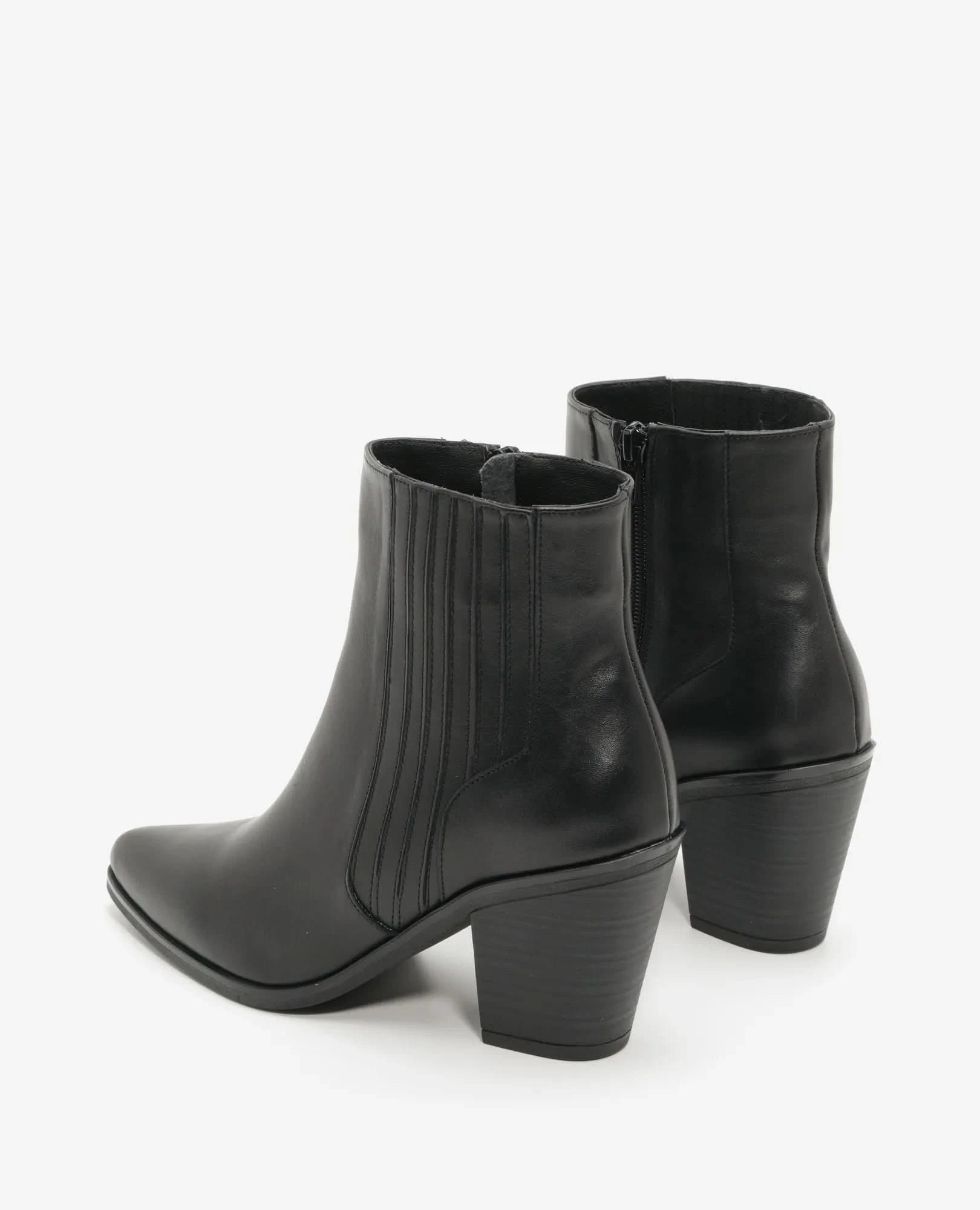 מגפוני עקב מעור איכותי דגם אפריל | מגפונים לנשים | בי יוניק