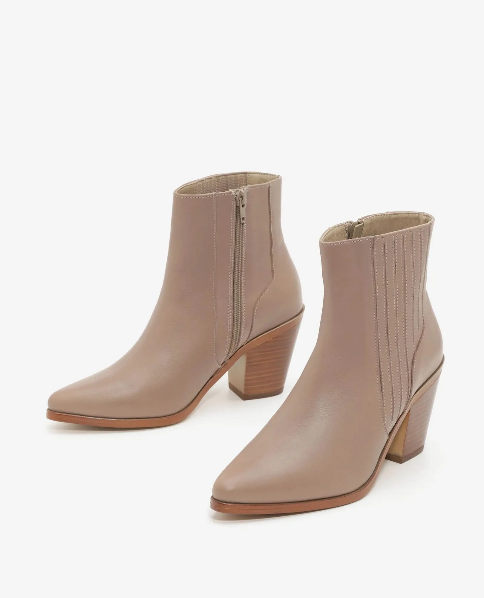 מגפוני עקב מעור איכותי דגם אפריל | מגפונים לנשים | בי יוניק