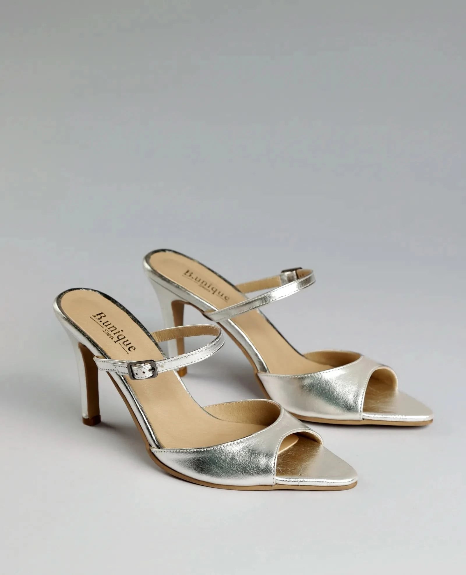 כפכפי עקב - סופי - B Unique