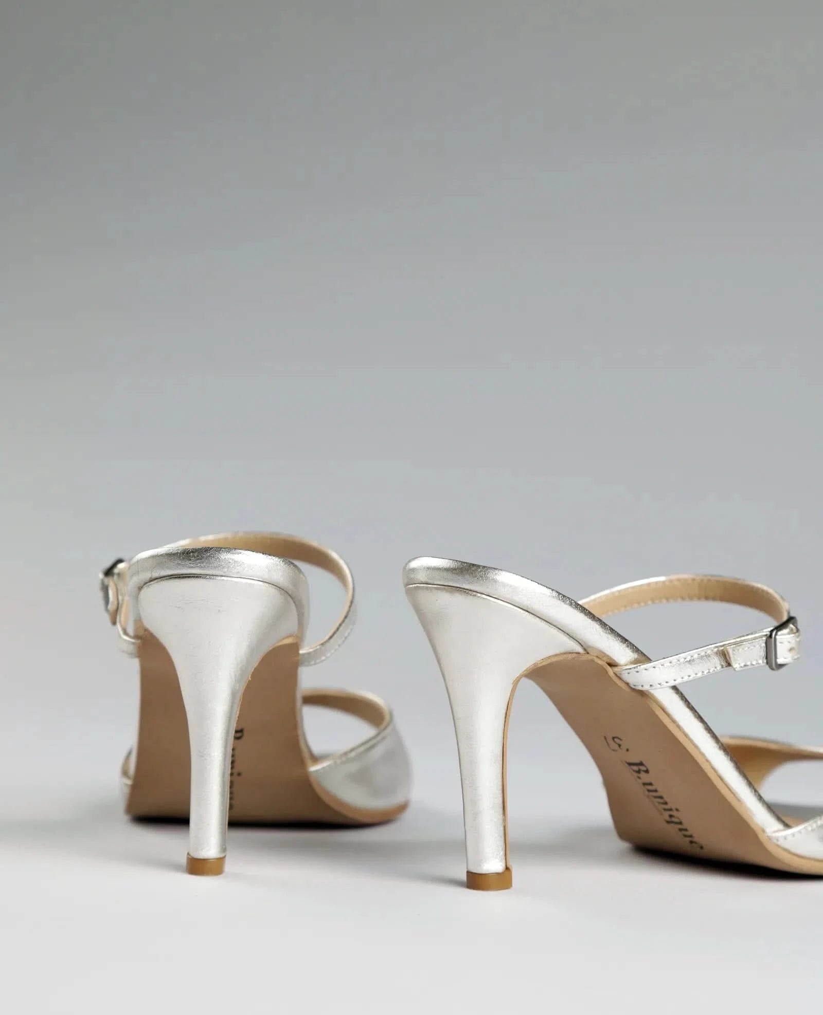 כפכפי עקב - סופי - B Unique