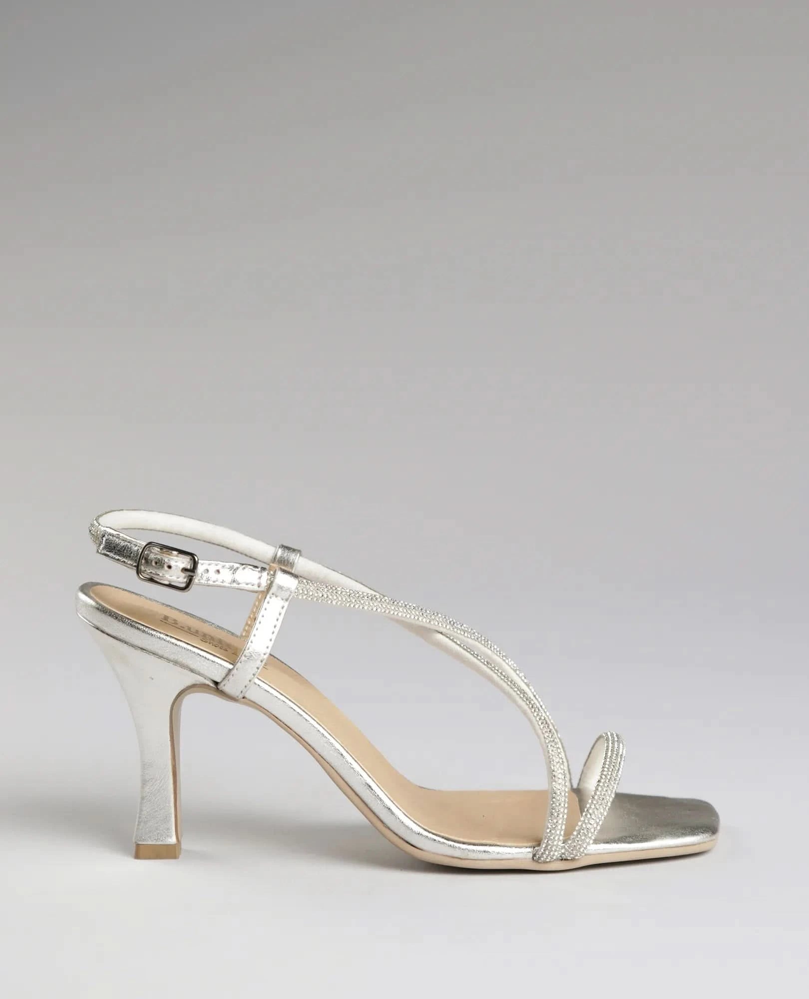 סנדלי עקב - סבינה - B Unique