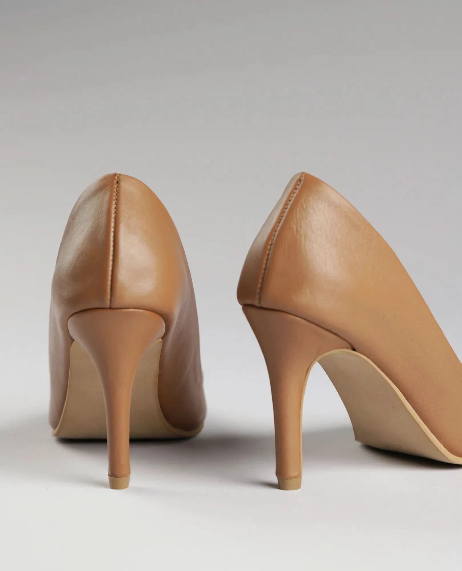 נעלי עקב - נונו - B Unique