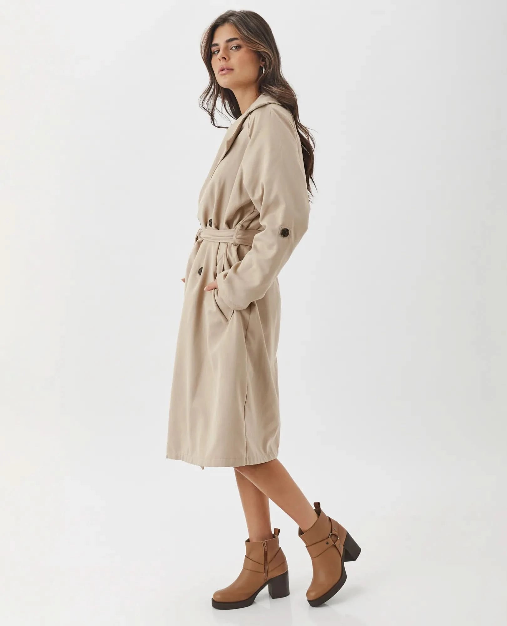 מגפוני עקב מעור דגם רז | מגפונים לנשים בחנויות ובאתר בי יוניק