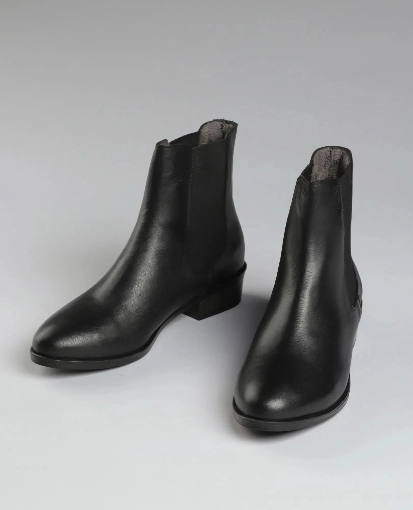 מגפוני צ'לסי - ספיר - B Unique - מגפונים