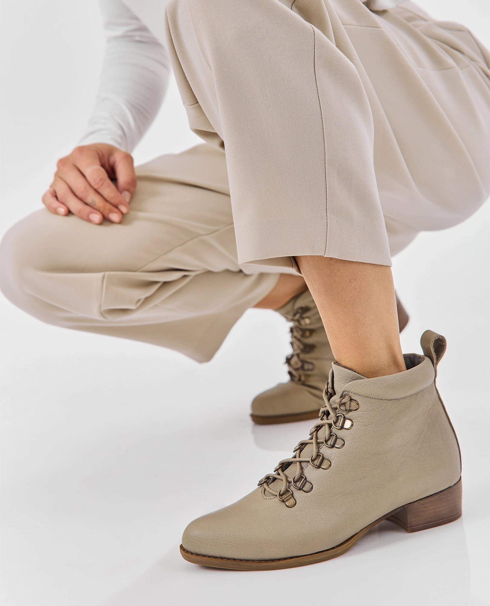 מגפוני שרוכים - עופרי - B Unique - מגפונים