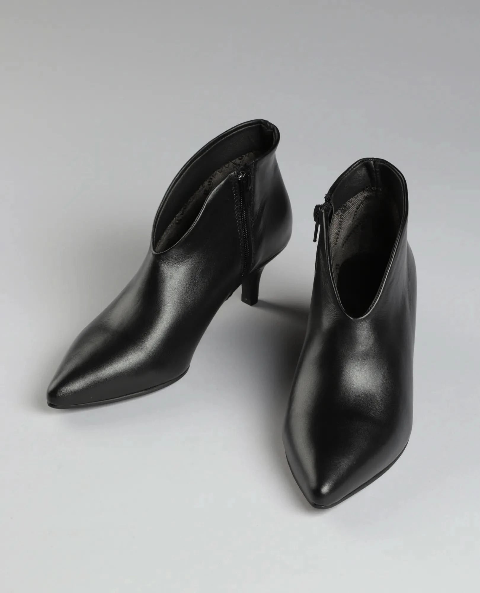 מגפוני עקב - מירי - B Unique - מגפונים