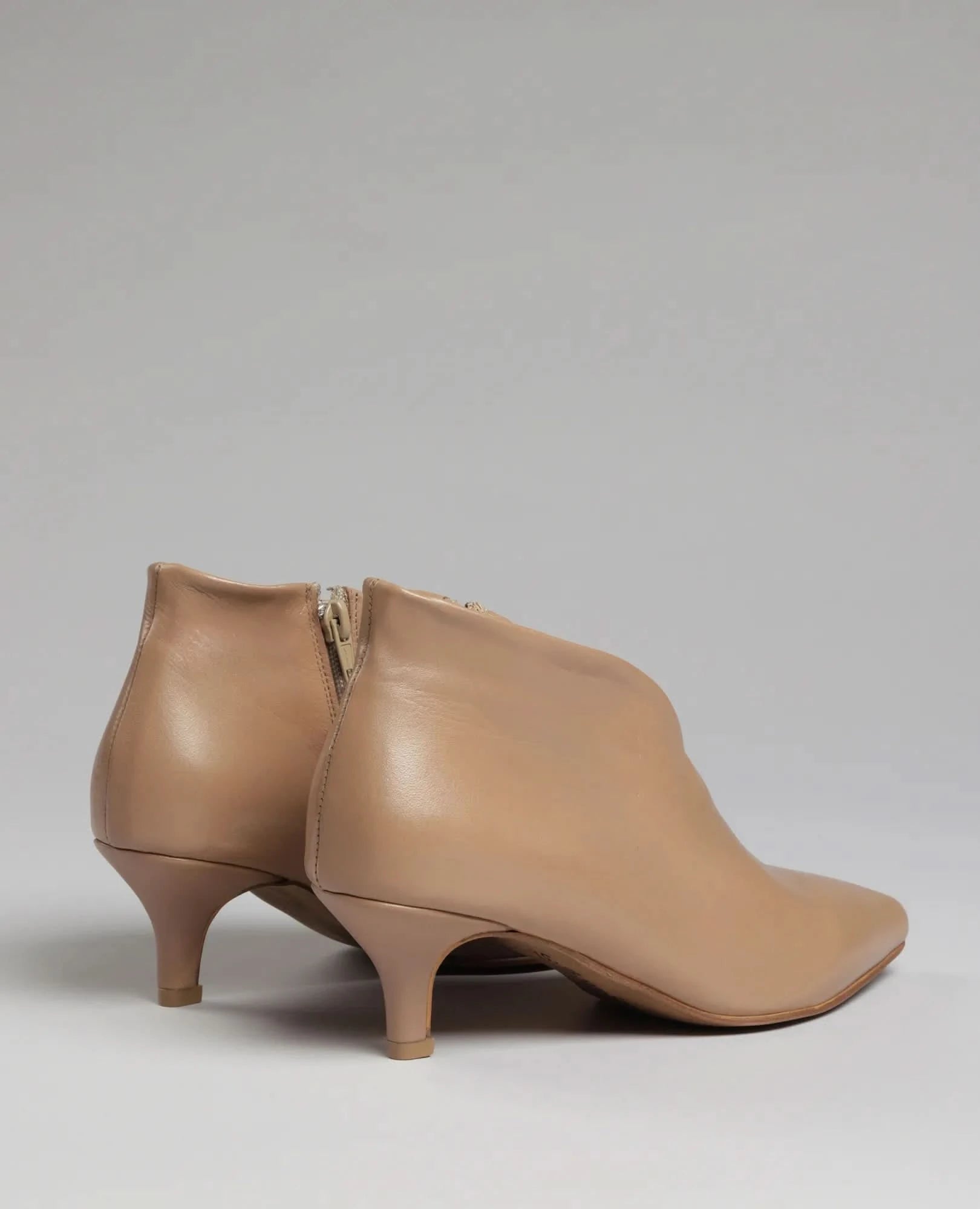 מגפוני עקב - מירי - B Unique - מגפונים