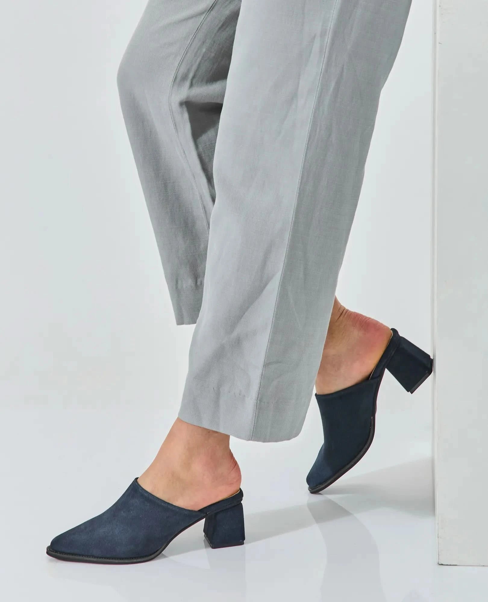 כפכפי עקב - שלי - B Unique - כפכפי עקב