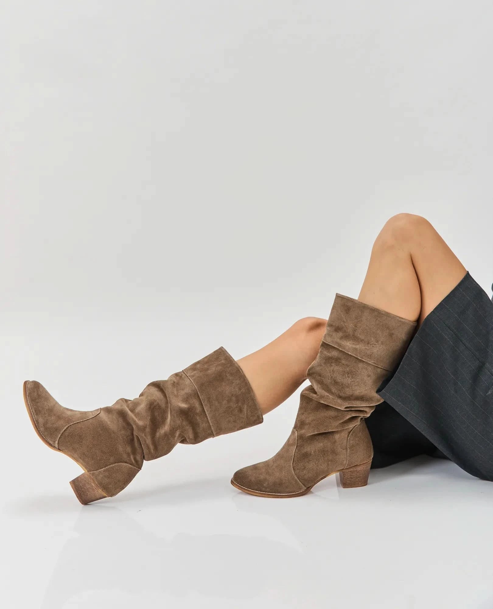 מגפי עקב - ליה - B Unique - מגפיים