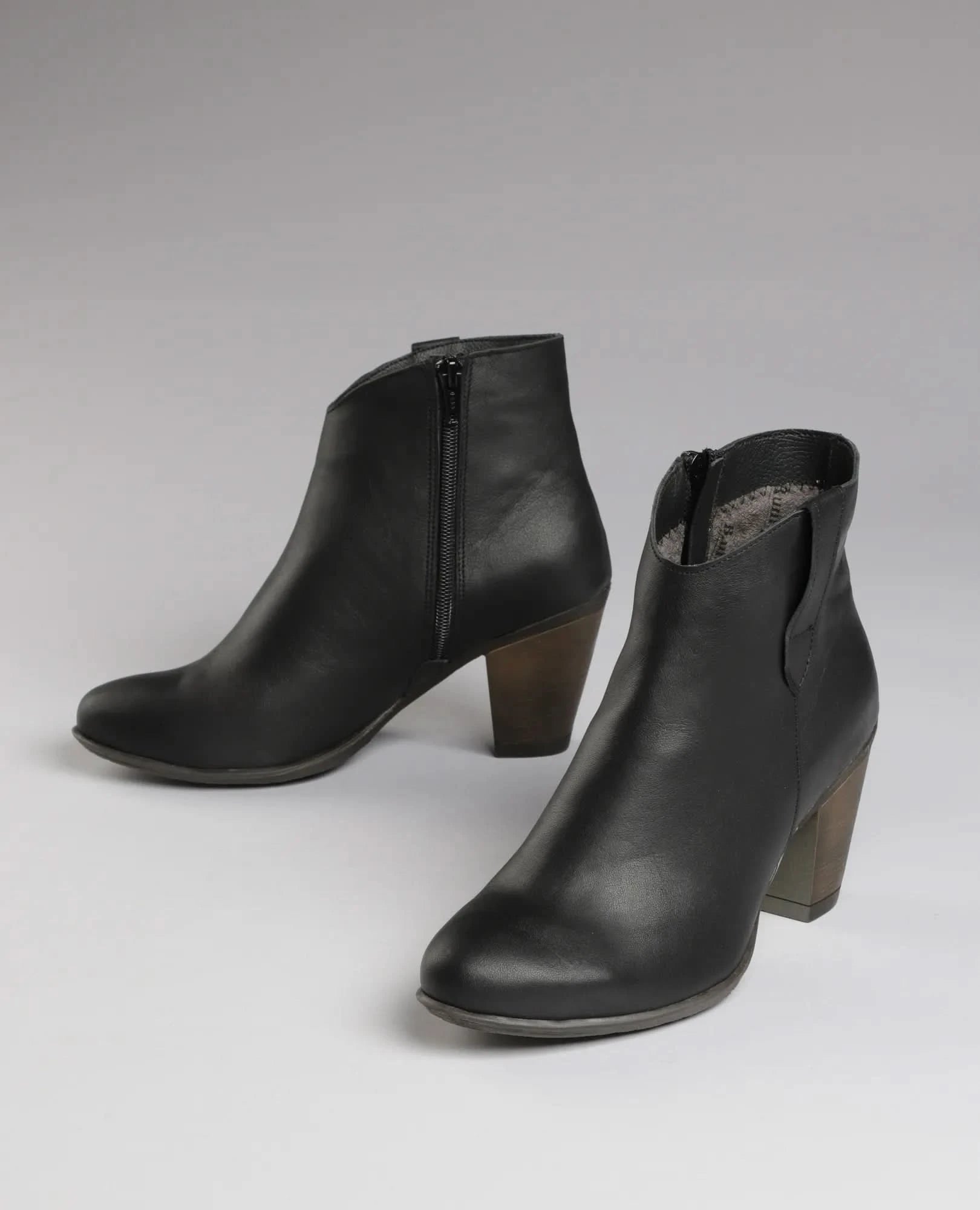 מגפוני עקב- אליאן - B Unique -