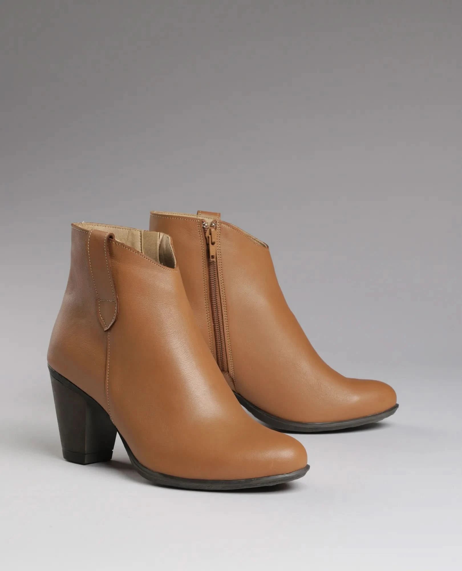 מגפוני עקב- אליאן - B Unique -