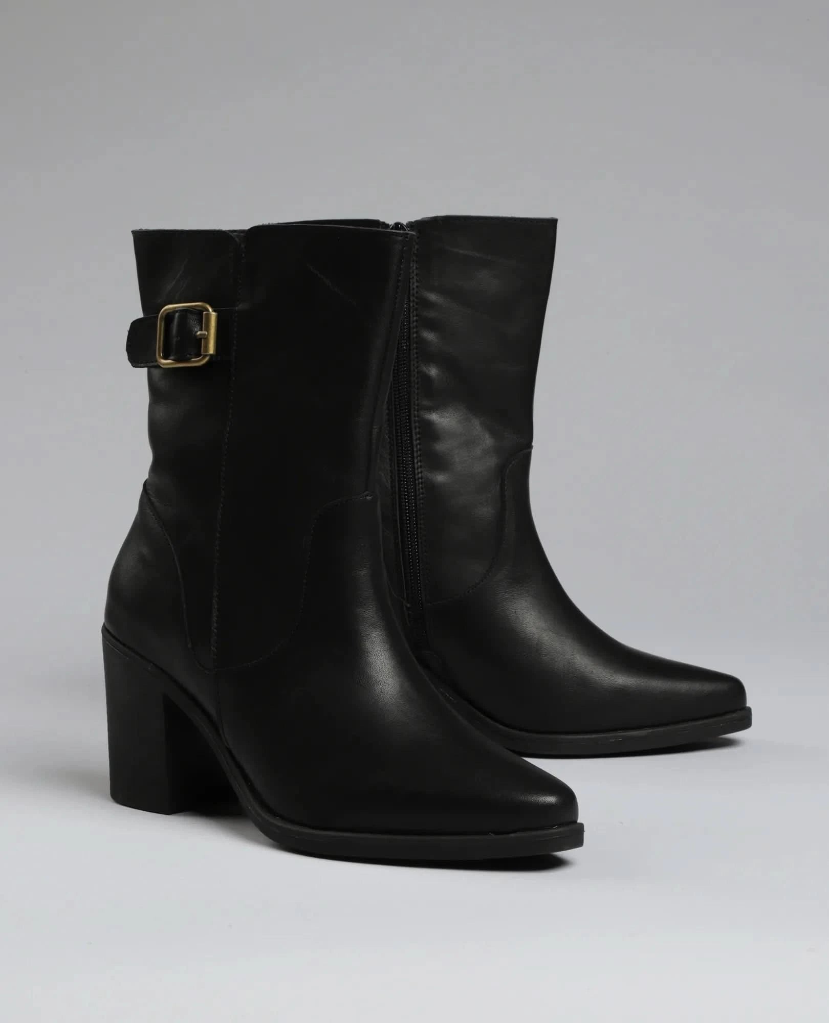 מגפוני עקב - אשלי - B Unique - מגפונים