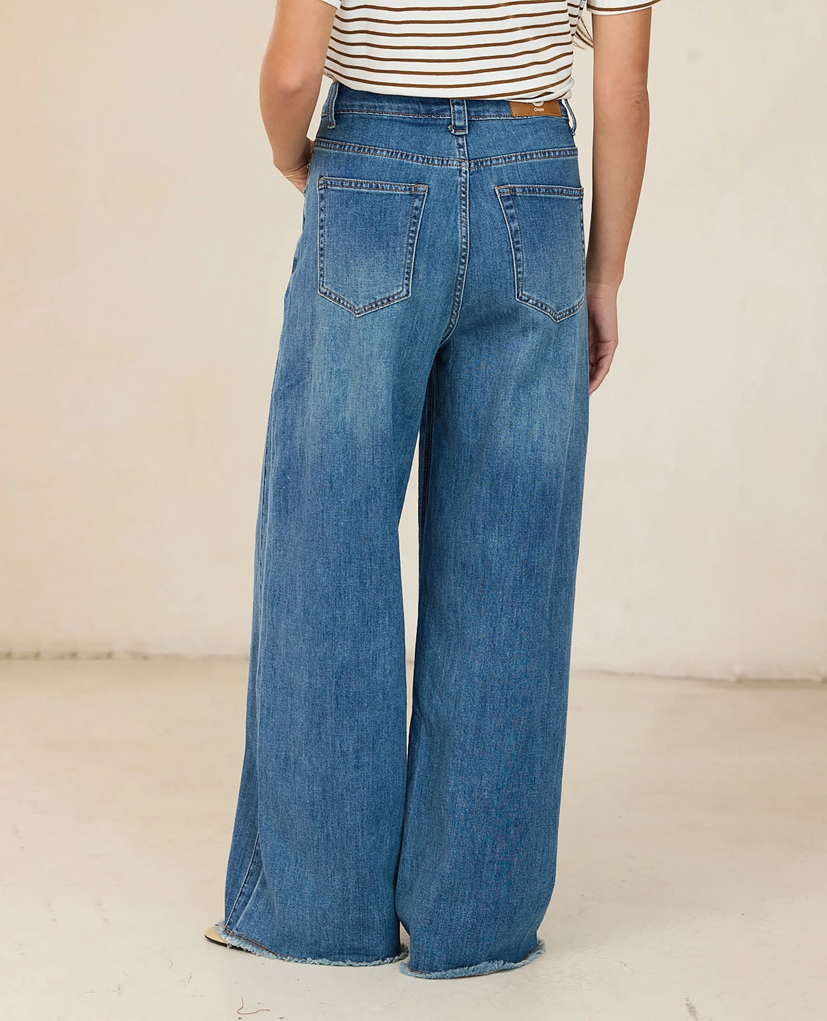 ג'ינס דגם מלניה - B Unique - ביגוד