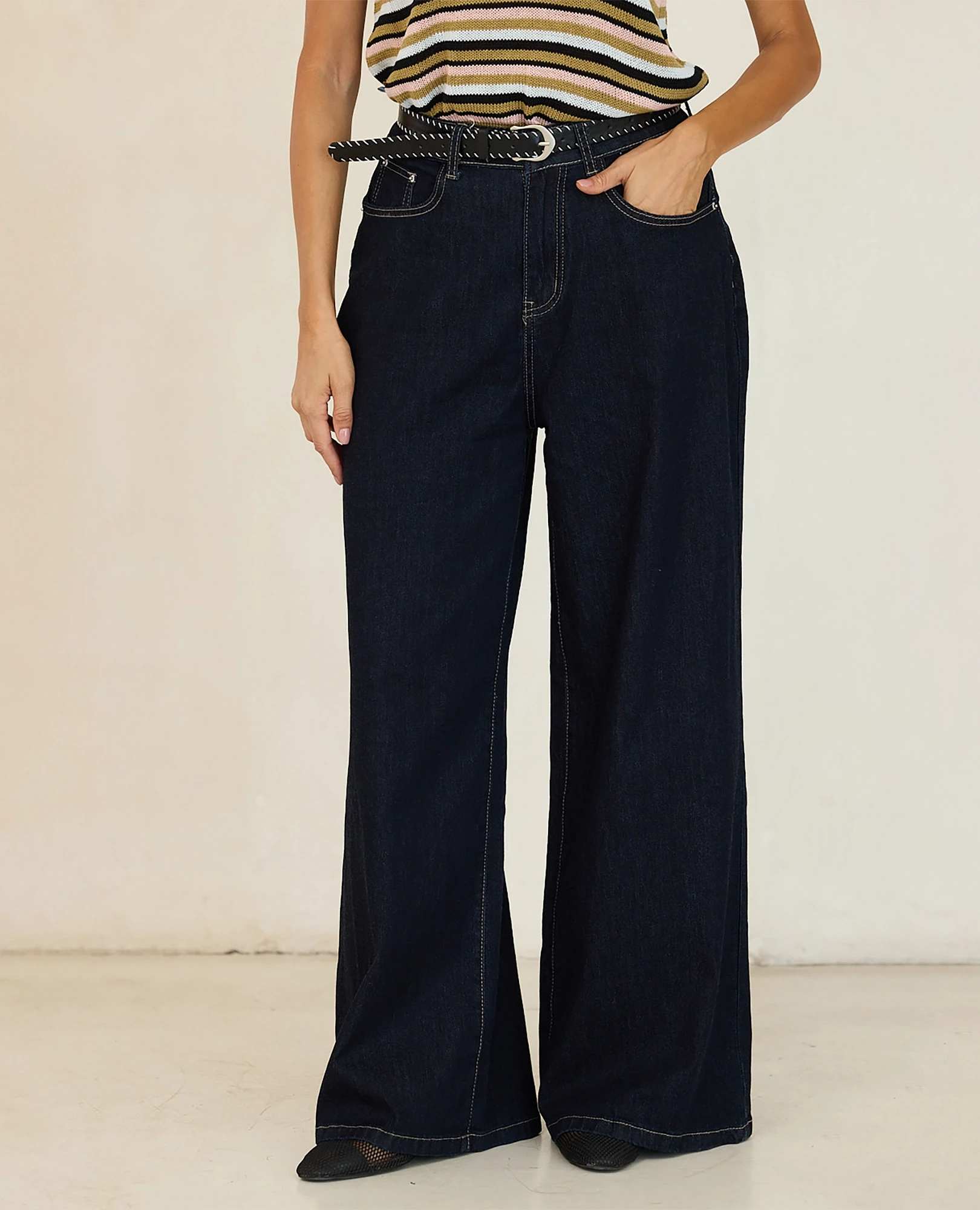 ג'ינס דגם מנדי - B Unique - ביגוד