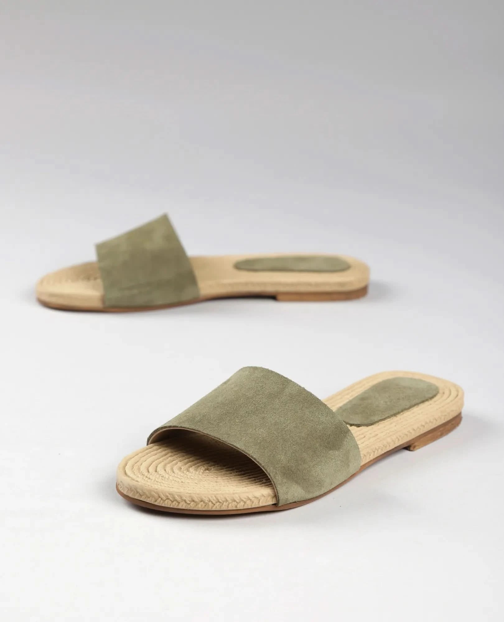 כפכפים שטוחים - ליאת - B Unique - כפכפים