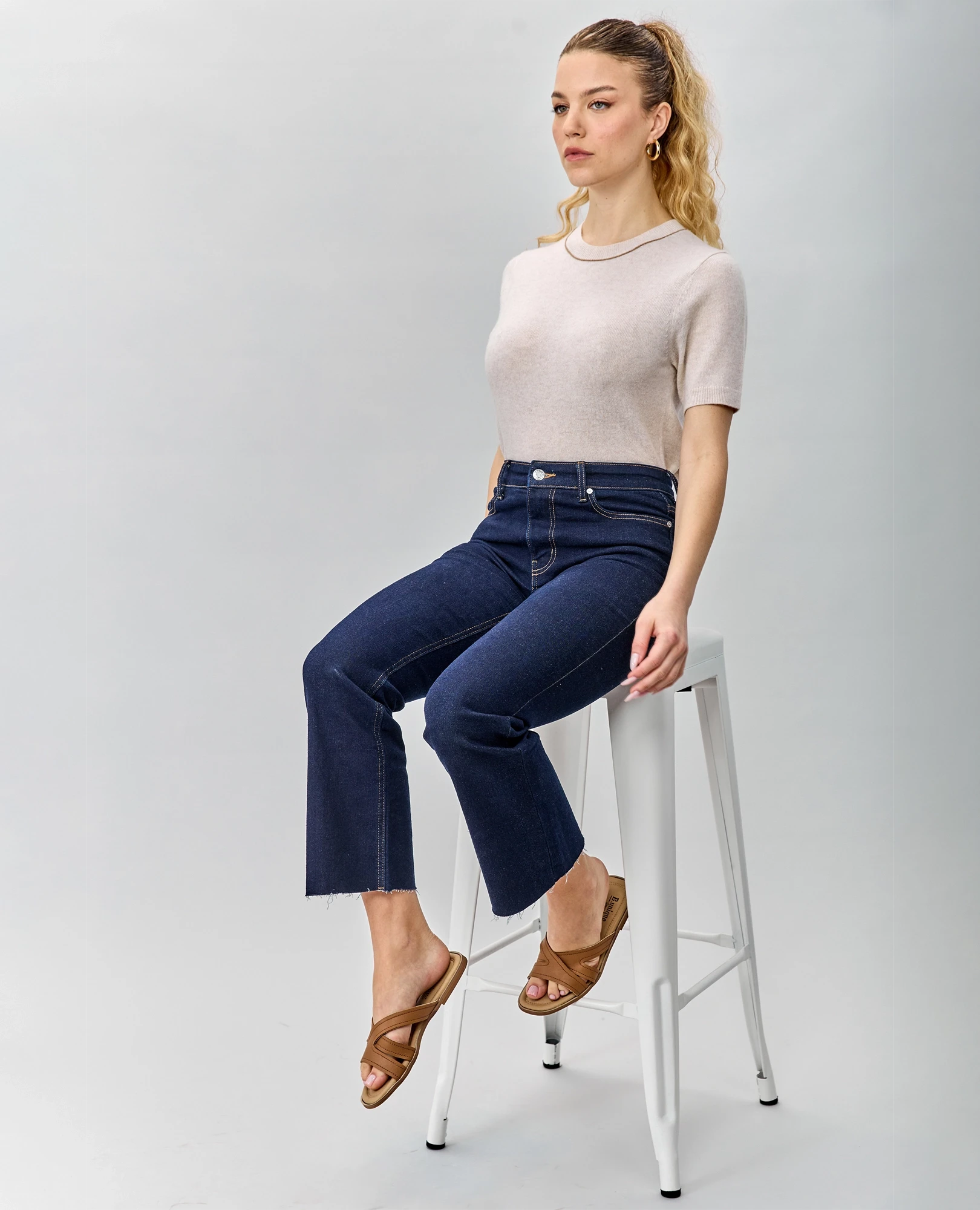 כפכפי רצועות - אלישה - B Unique