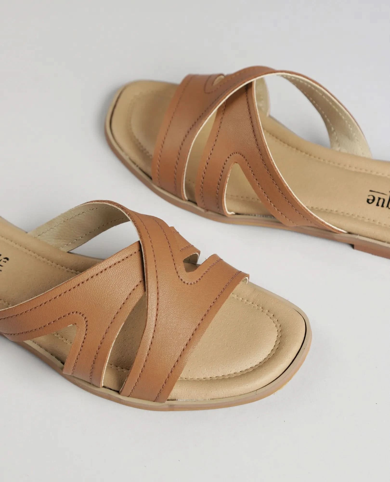 כפכפי רצועות - אלישה - B Unique