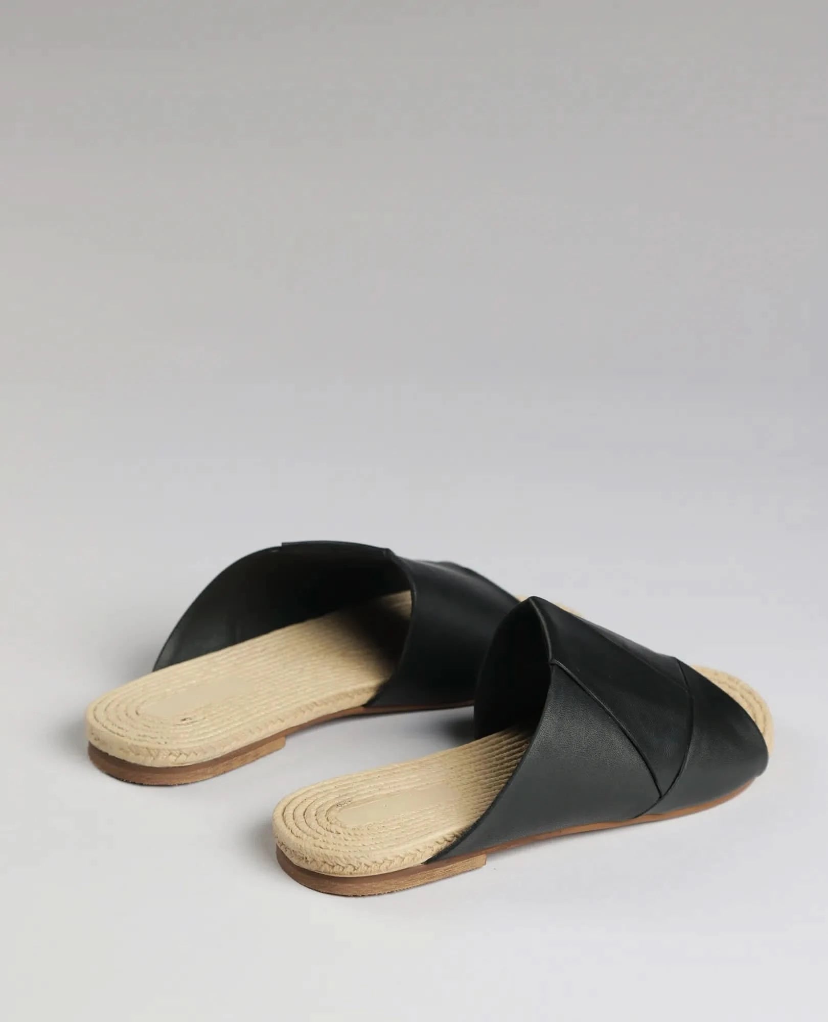 כפכפים שטוחים- טילדה - B Unique