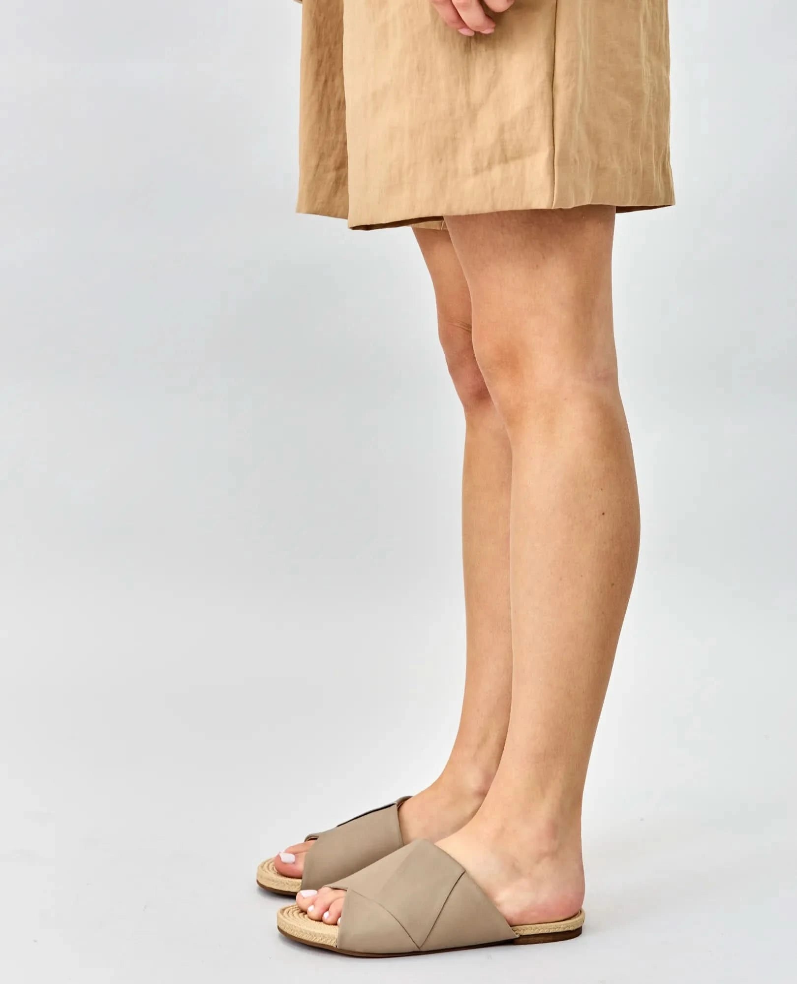 כפכפים שטוחים- טילדה - B Unique