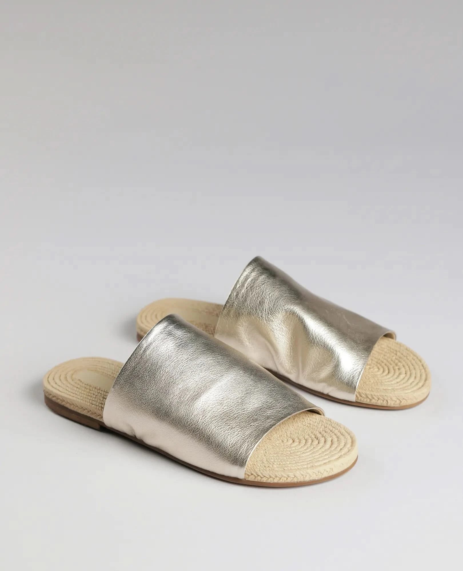 כפכפים שטוחים - טריניטי - B Unique