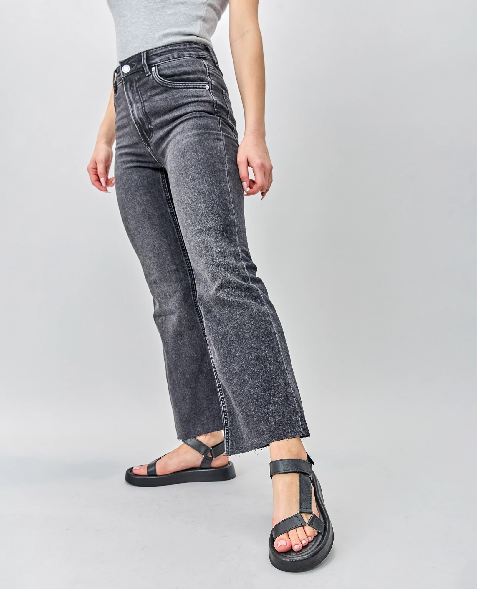 סנדלי פלטפומה - תיאה - B Unique