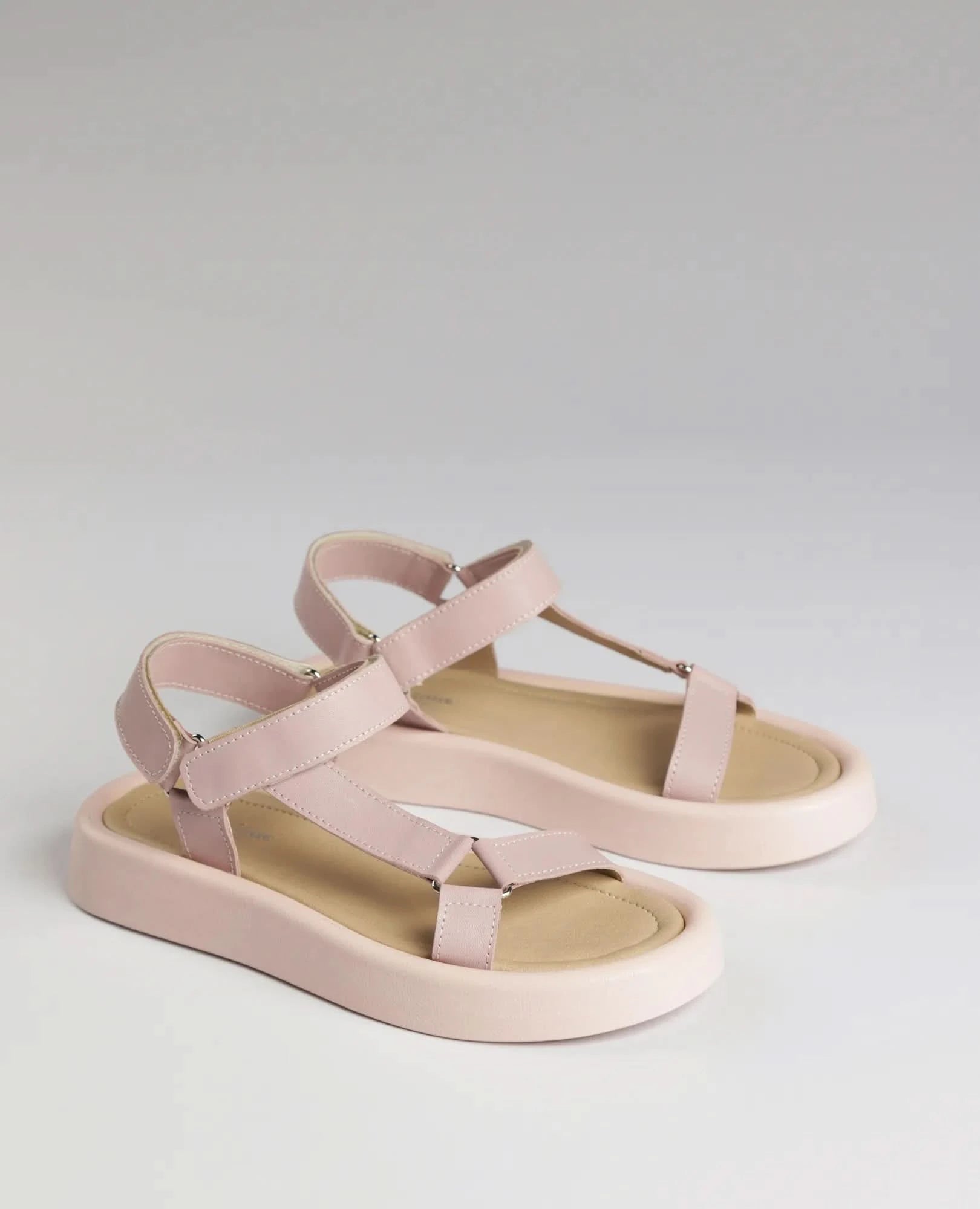 סנדלי פלטפומה - תיאה - B Unique