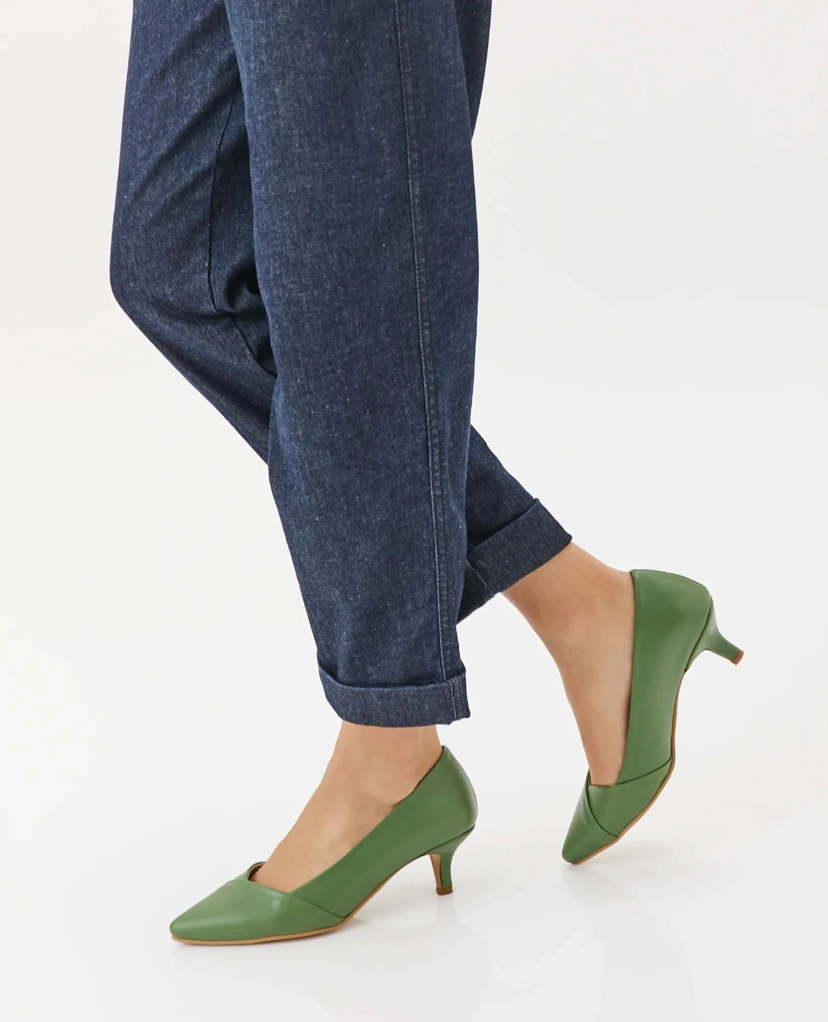 נעלי עקב קלאסיות- ג'וליה - B Unique