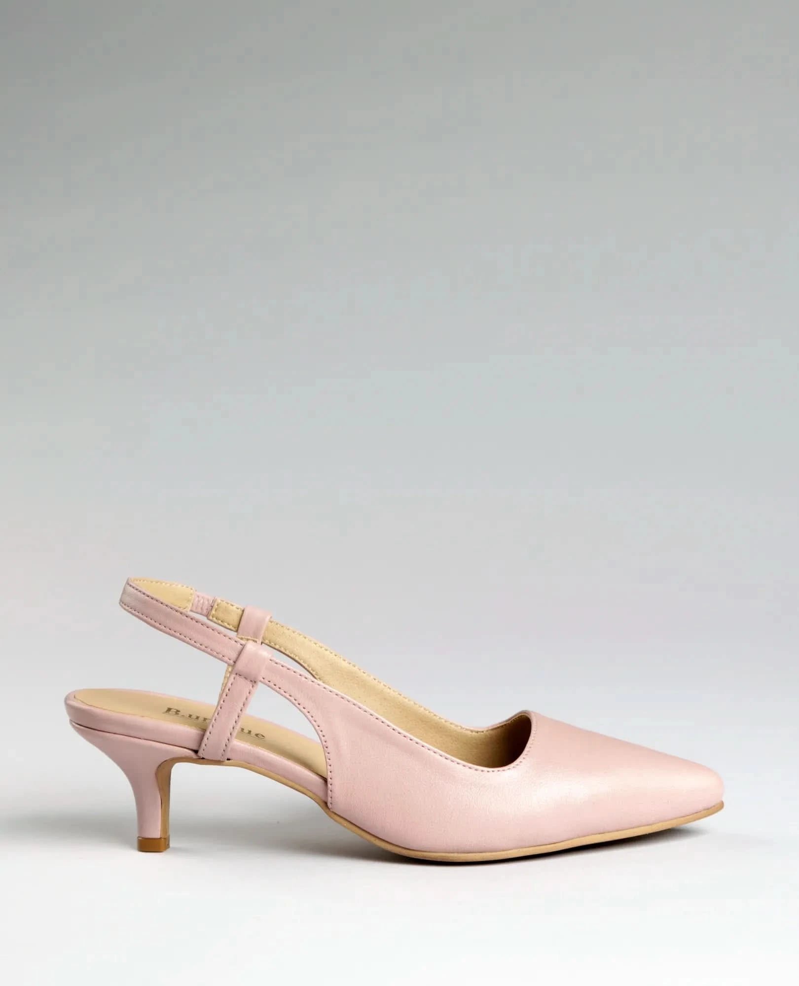 נעלי עקב קלאסיות - לוטם - B Unique