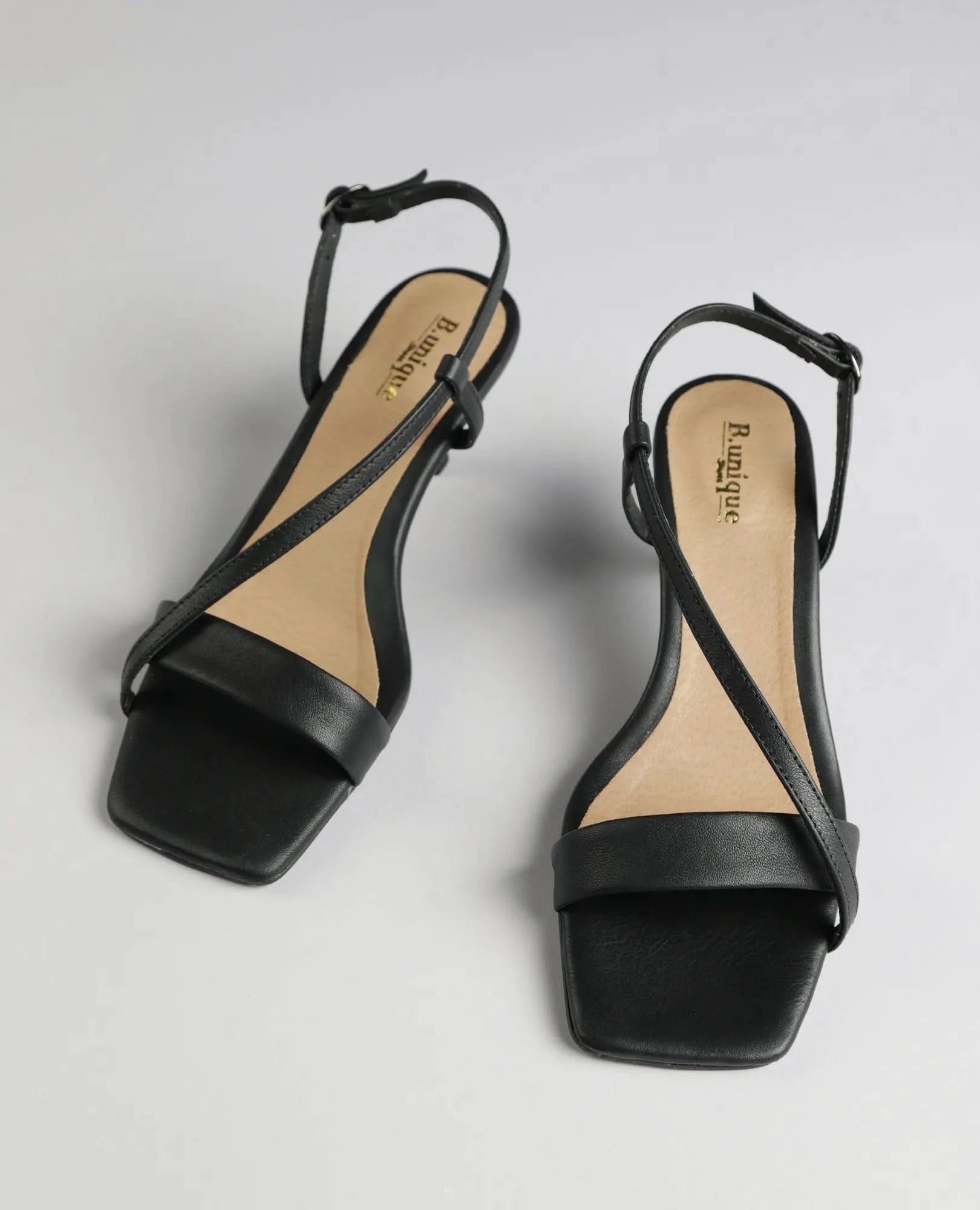 סנדלי עקב- קנדיס - B Unique