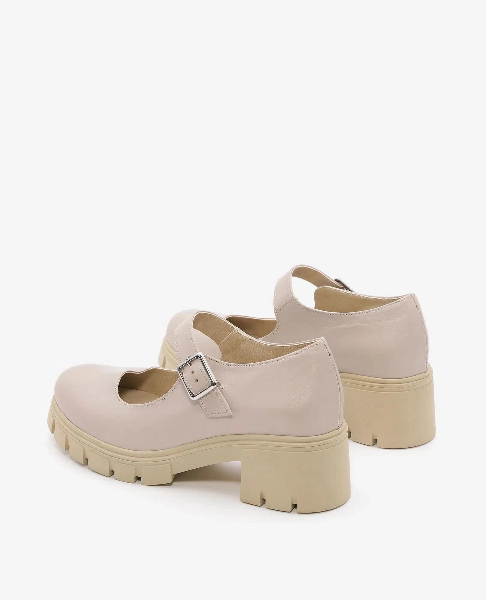 נעלי מרי ג'יין- קמילה