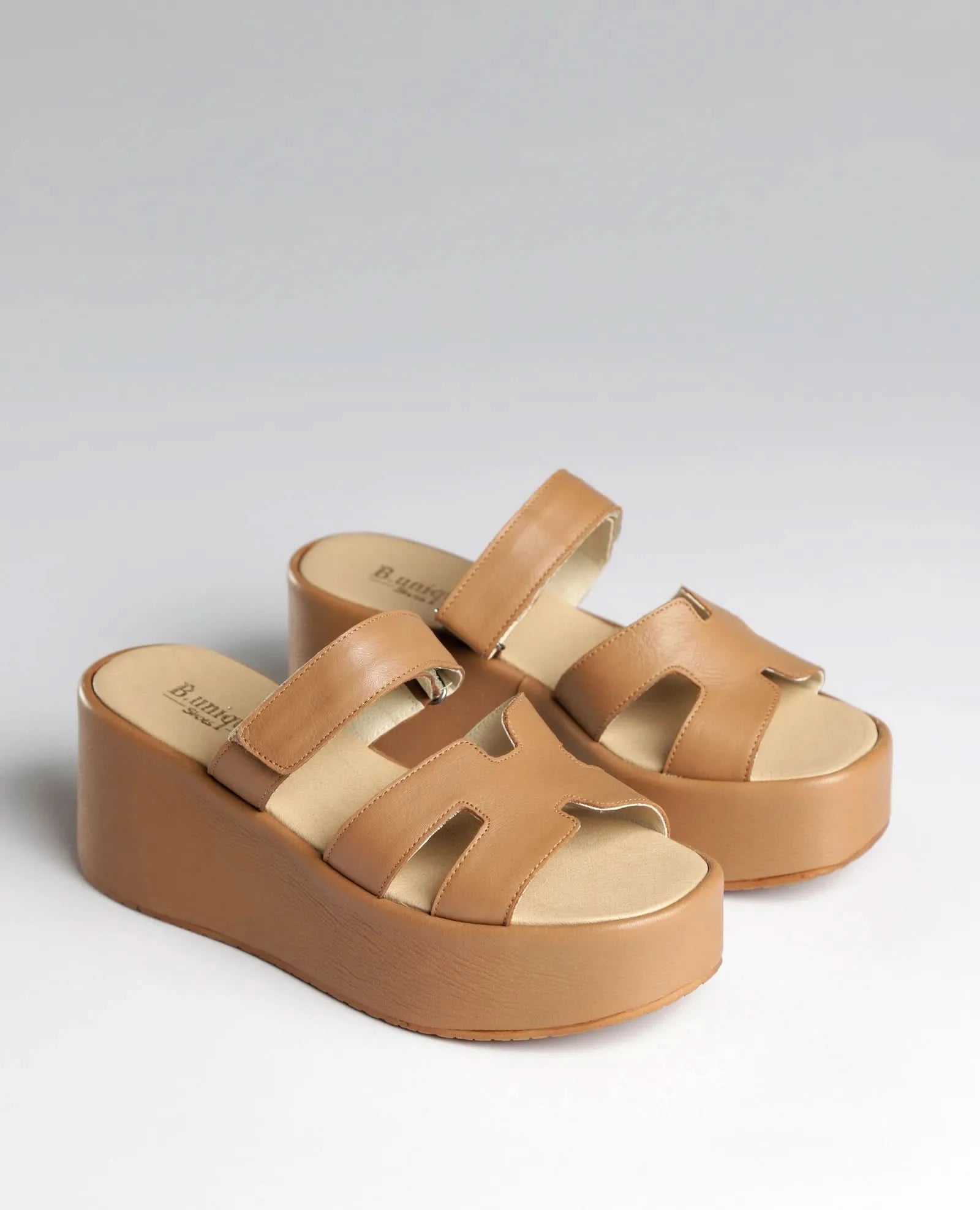 כפכפי פלטפורמה - דלפינה - B Unique