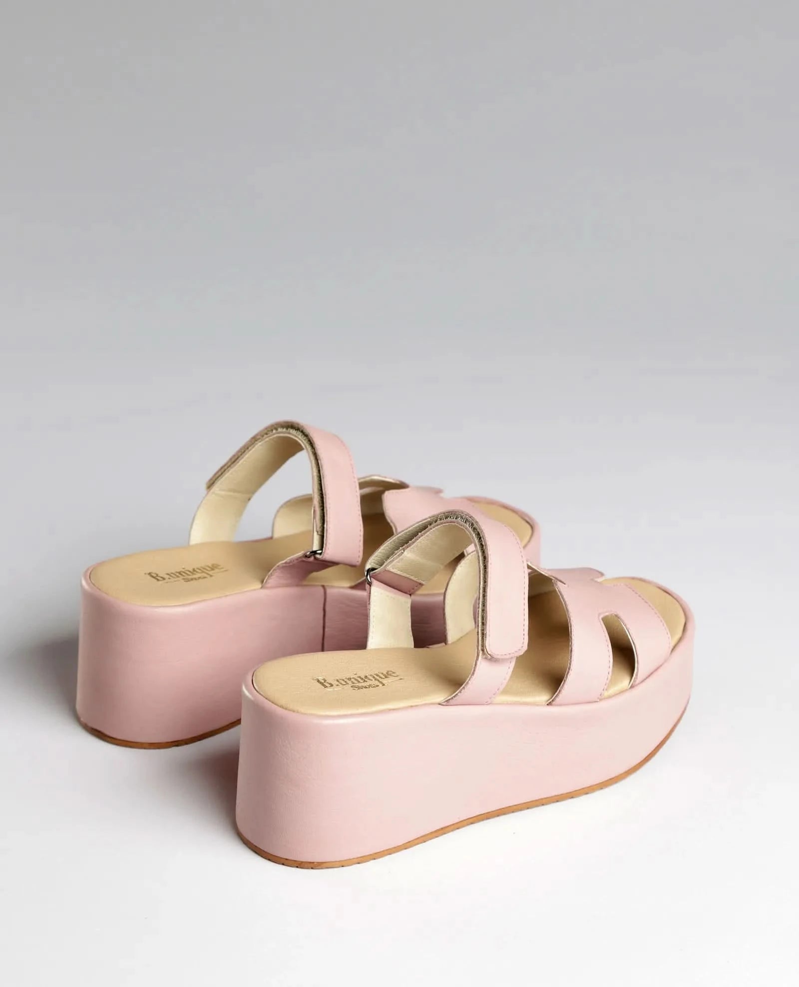 כפכפי פלטפורמה - דלפינה - B Unique