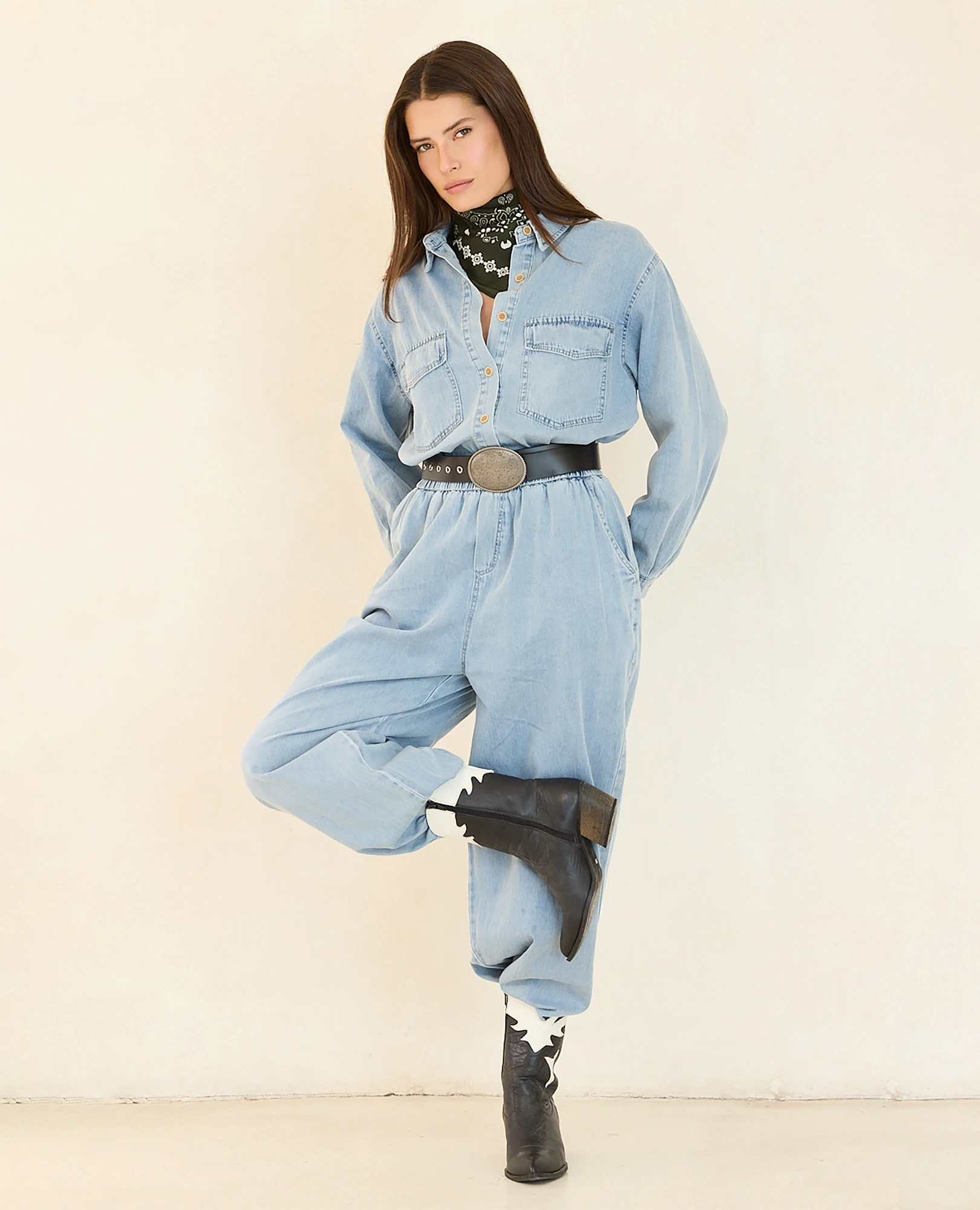 חליפת ג'ינס דגם שוגי - B Unique - ביגוד