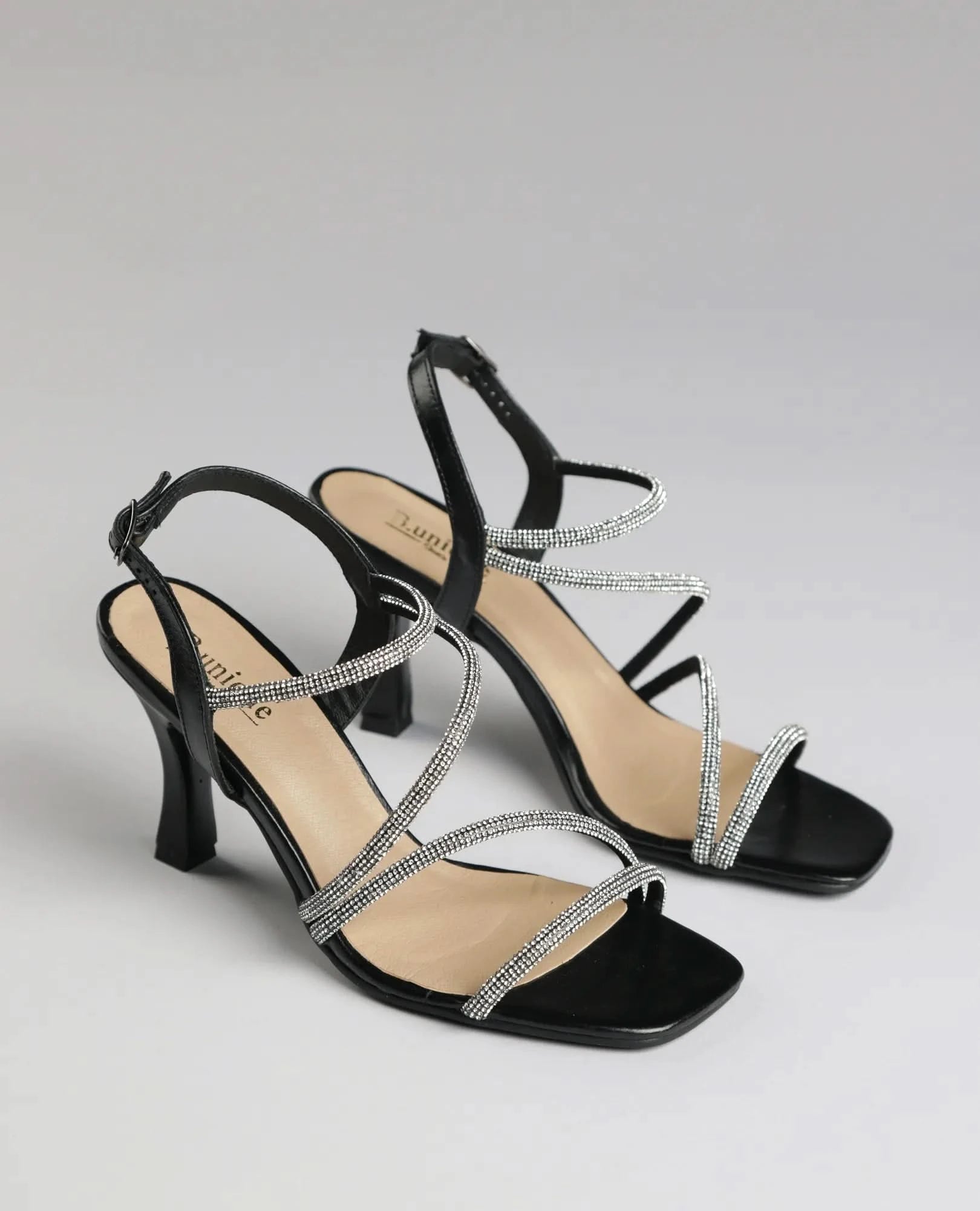 סנדלי עקב - ננסי - B Unique