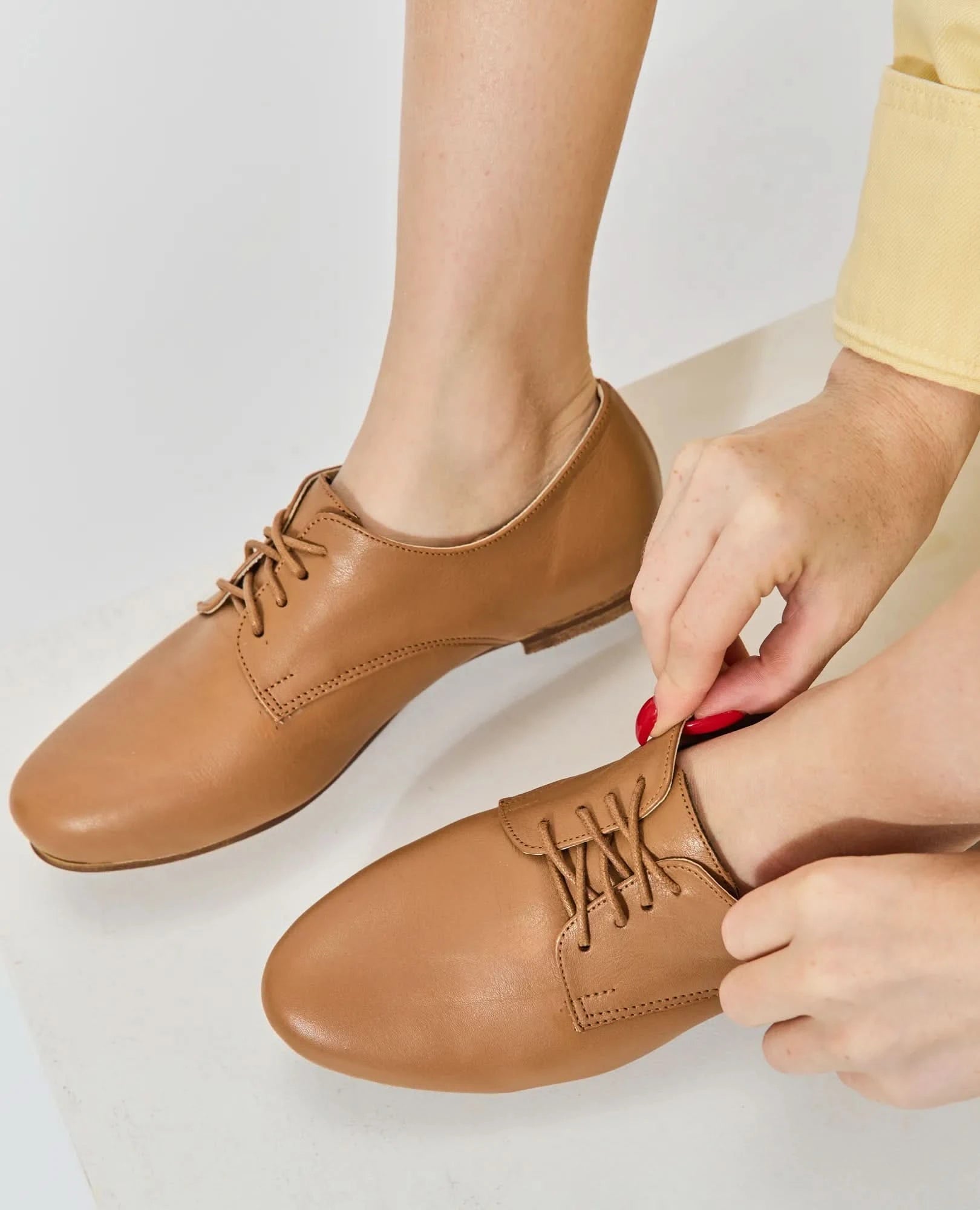 נעלי שרוכים - שירה - B Unique - נעלי סירה