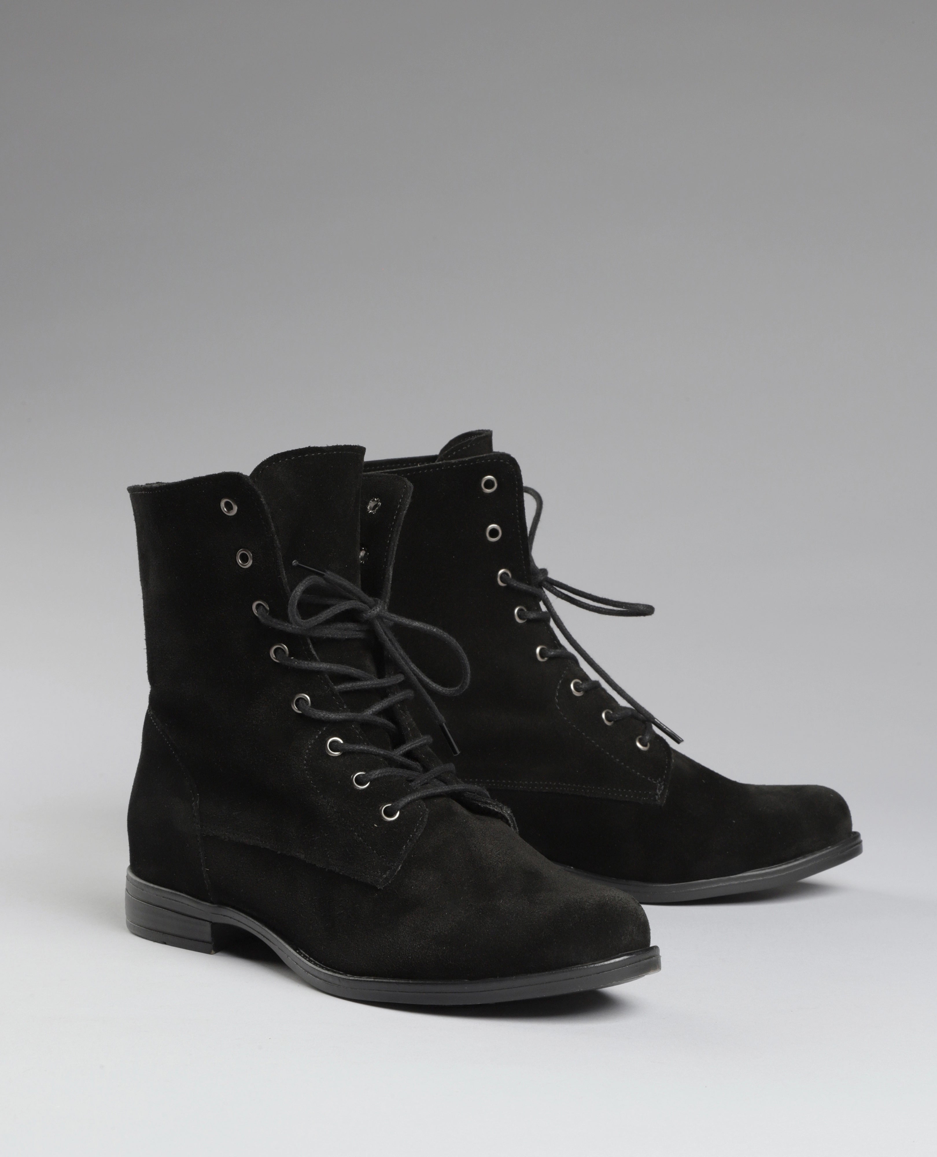 מגפוני שרוכים - מישל