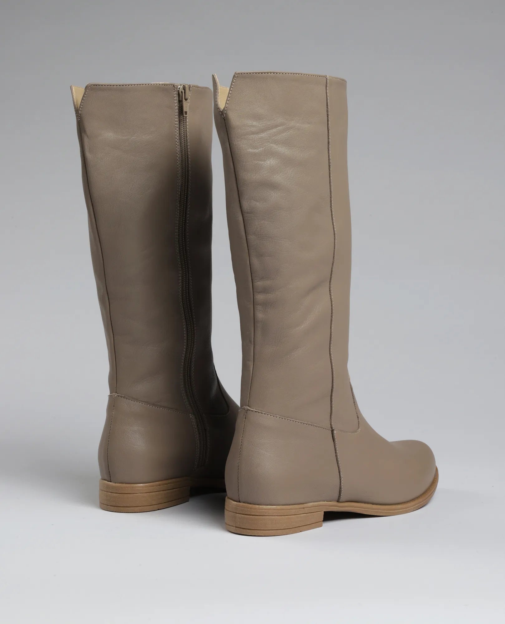 מגפיים שטוחים - נרקיס - B Unique - מגפיים