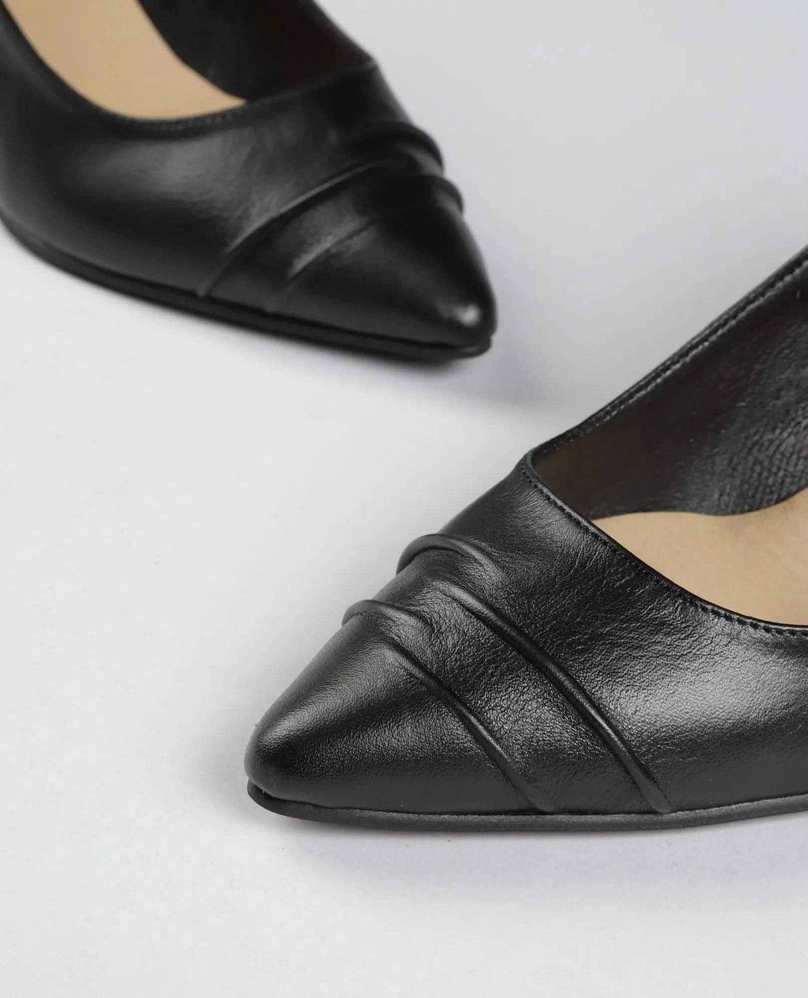 נעלי עקב - קריסטין - B Unique - נעלי עקב