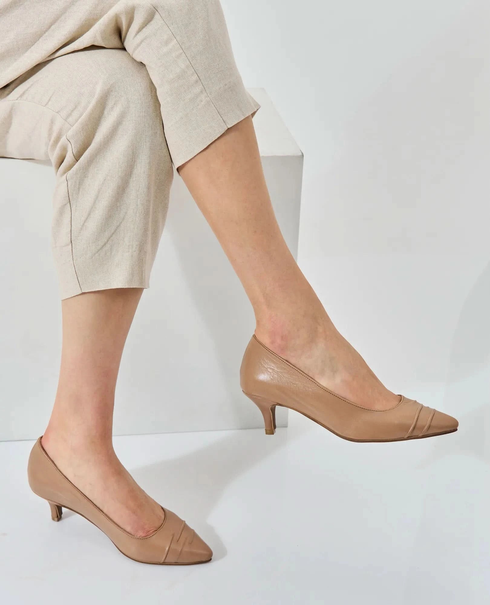 נעלי עקב - קריסטין - B Unique - נעלי עקב